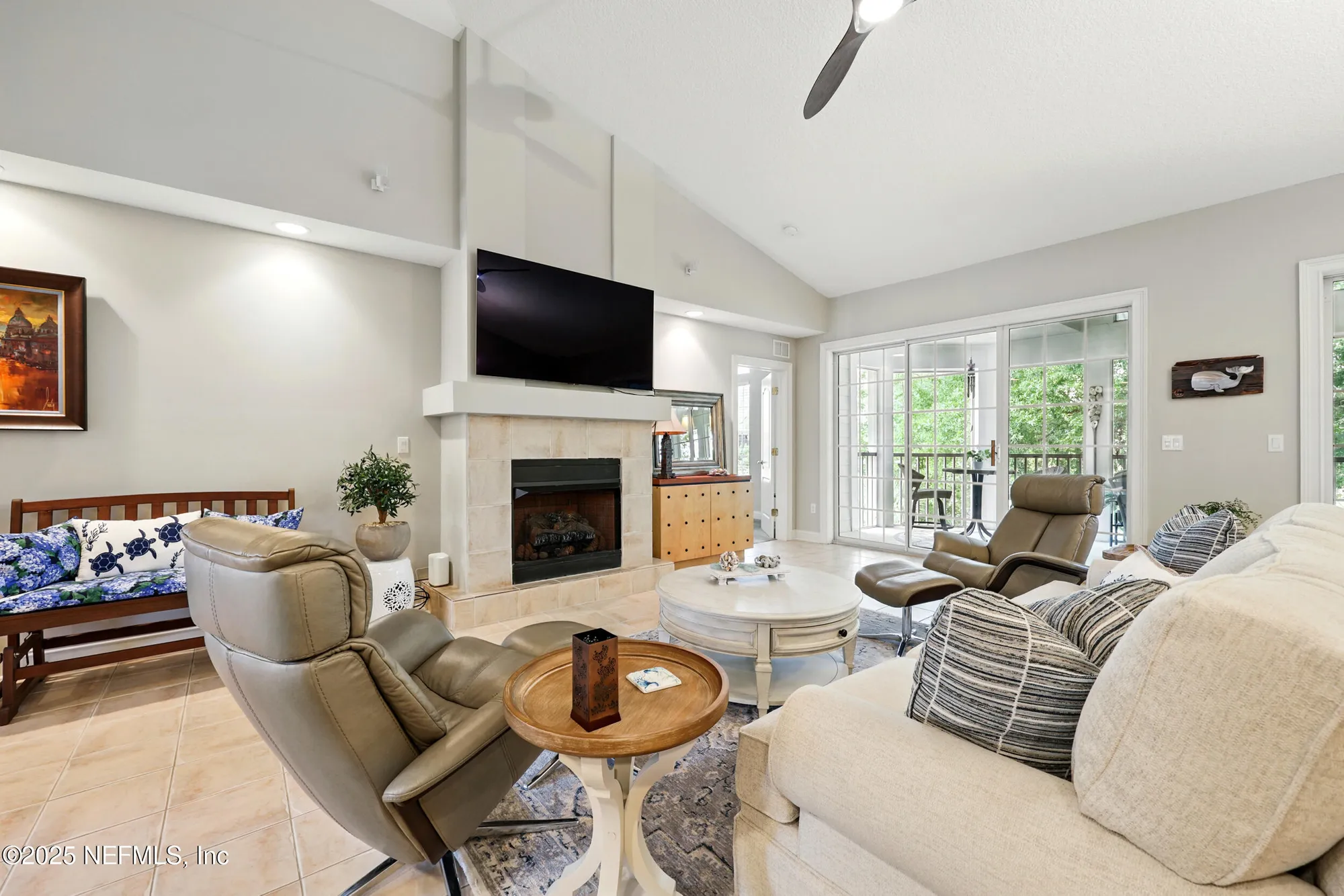 Property Slideshow image 2 of 64 | 330 n shore cir unit 1122, St Augustine, FL, 32092