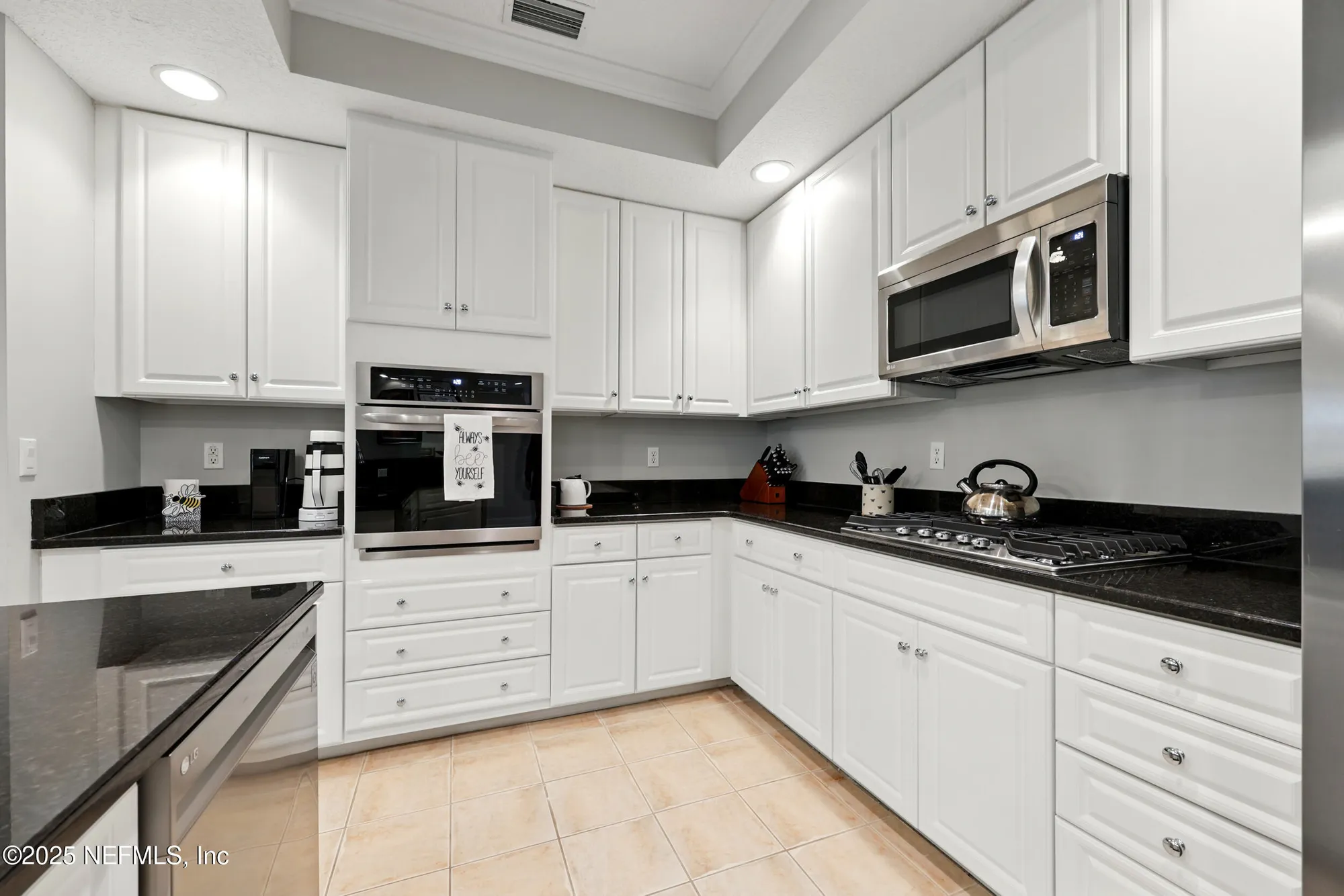 Property Slideshow image 17 of 64 | 330 n shore cir unit 1122, St Augustine, FL, 32092