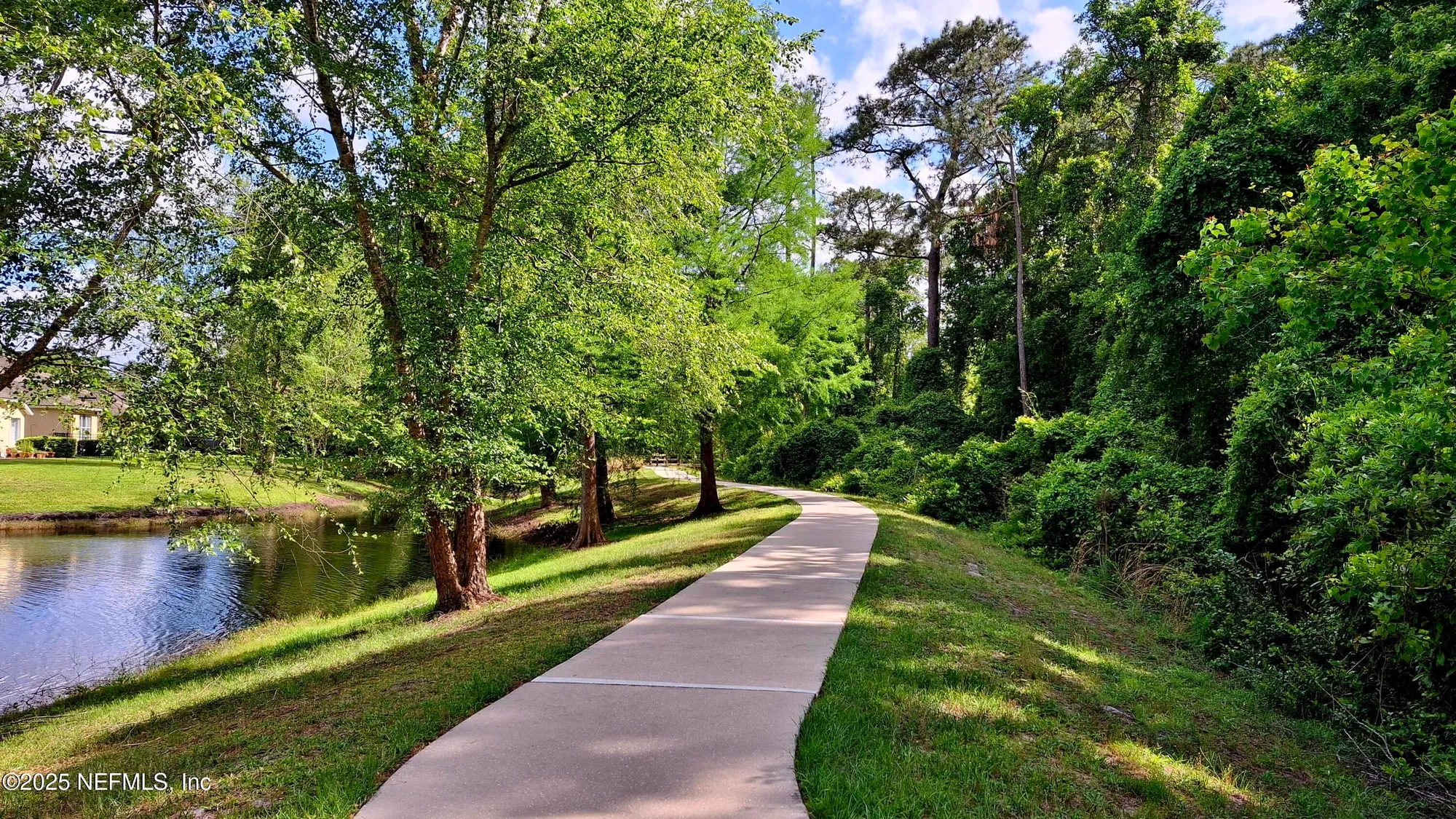 Property Slideshow image 19 of 34 | 9831 del webb pkwy unit 1302, Jacksonville, FL, 32256