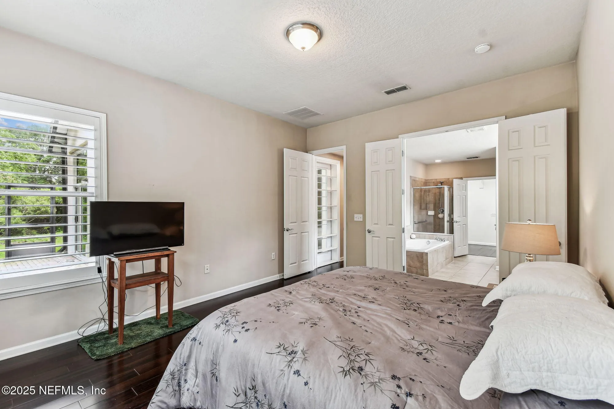 Property Slideshow image 27 of 112 | 9197 sweet berry ct, Jacksonville, FL, 32256