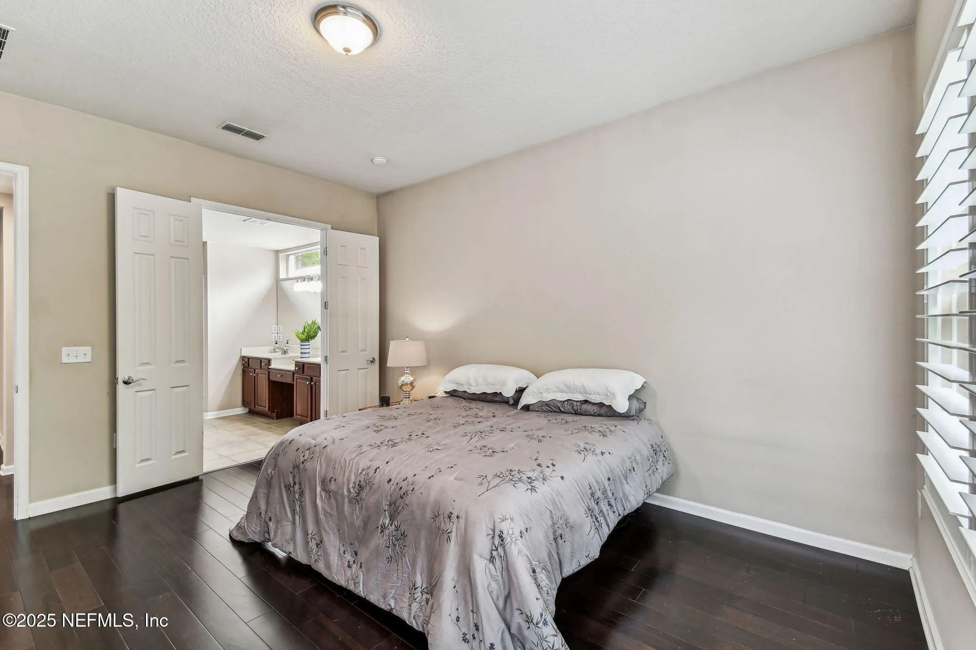 Property Slideshow image 26 of 112 | 9197 sweet berry ct, Jacksonville, FL, 32256