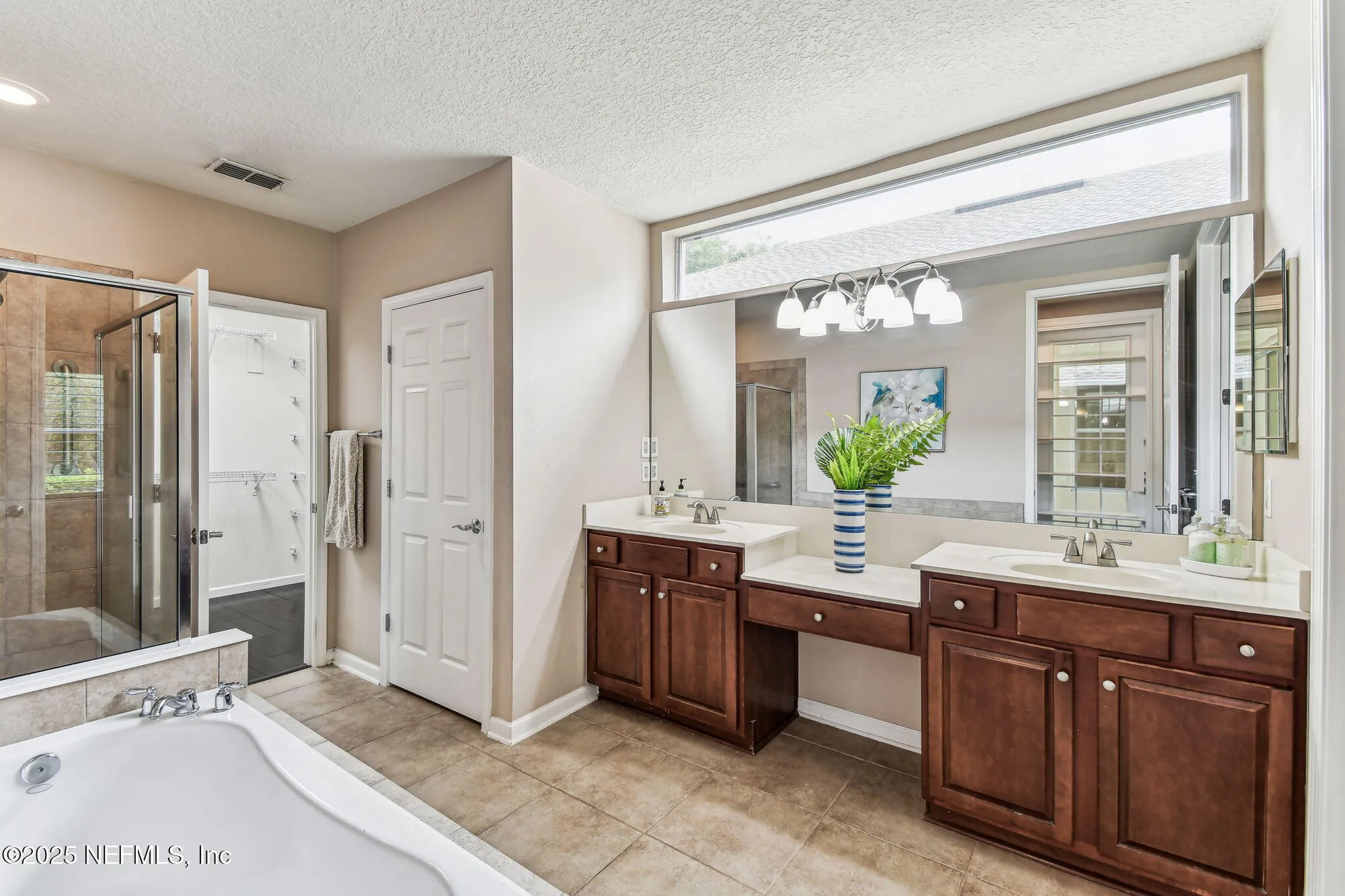 Property Slideshow image 30 of 112 | 9197 sweet berry ct, Jacksonville, FL, 32256