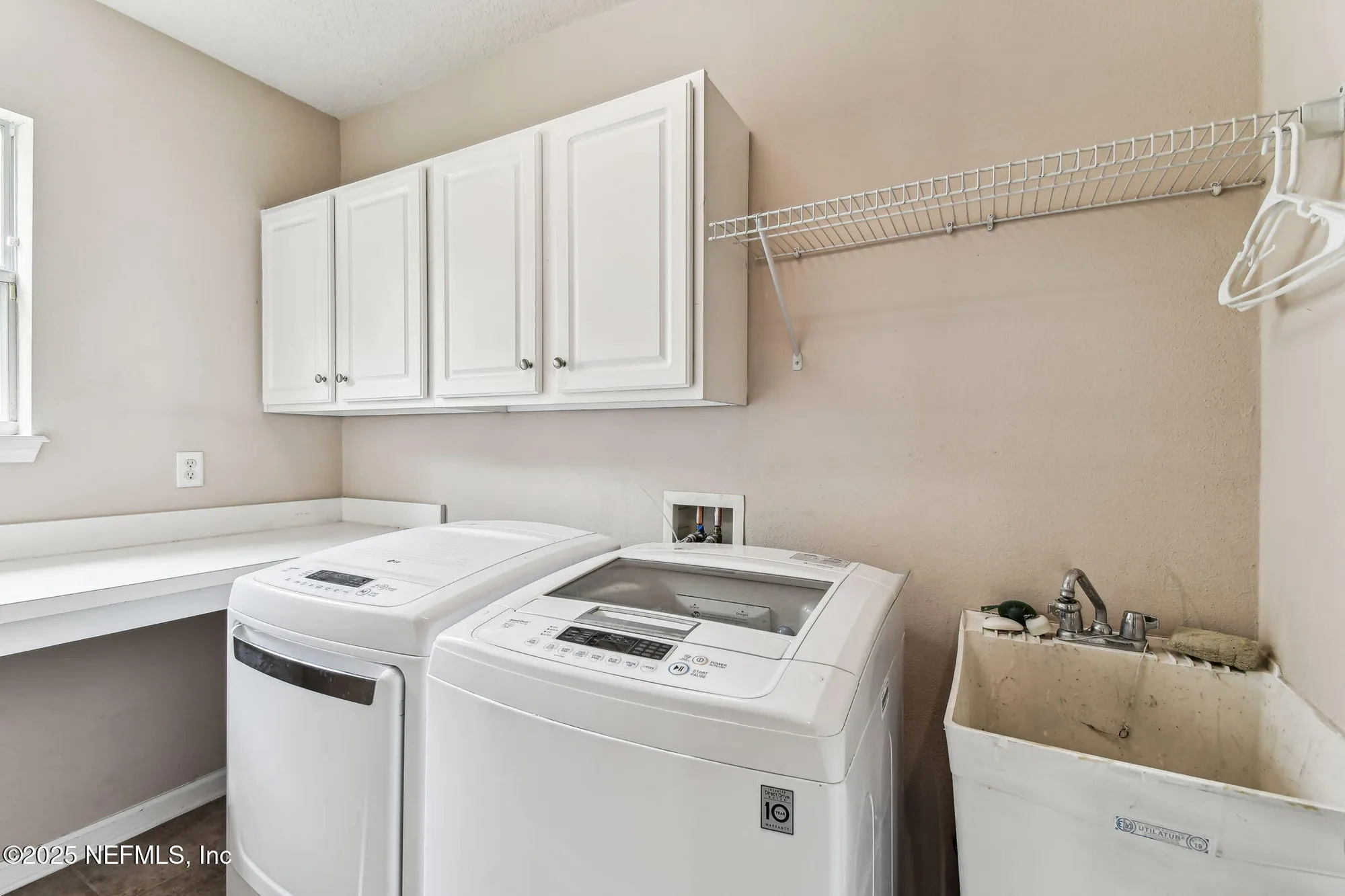 Property Slideshow image 36 of 112 | 9197 sweet berry ct, Jacksonville, FL, 32256