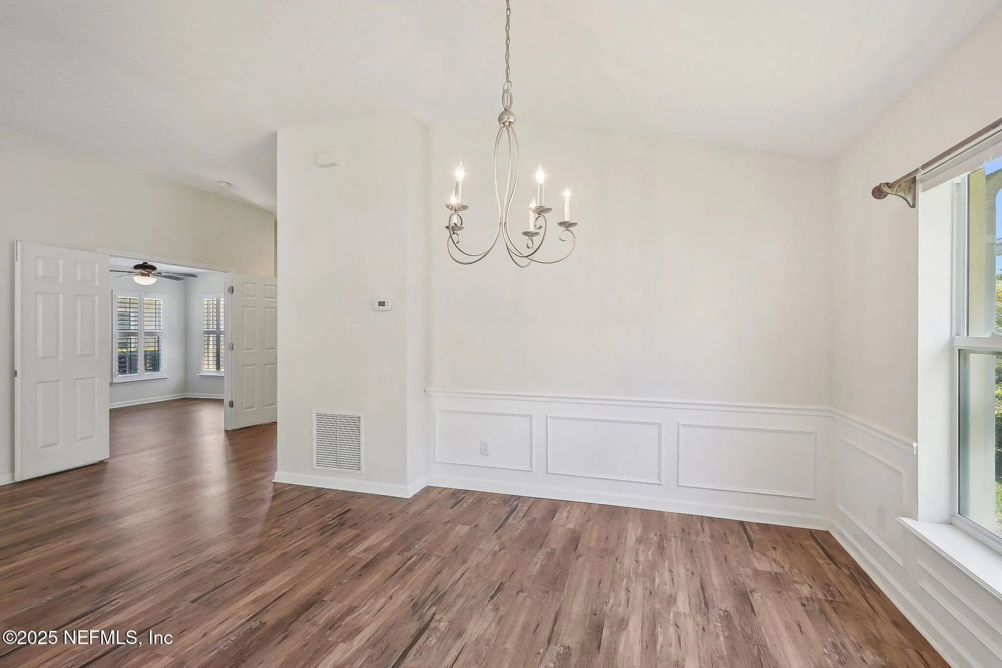 Property Slideshow image 6 of 60 | 11305 water spring cir, Jacksonville, FL, 32256