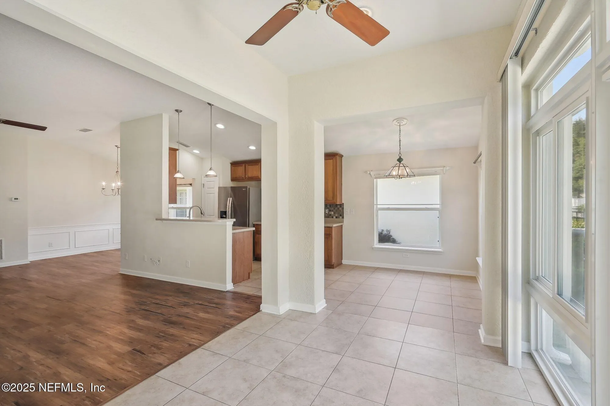 Property Slideshow image 13 of 60 | 11305 water spring cir, Jacksonville, FL, 32256