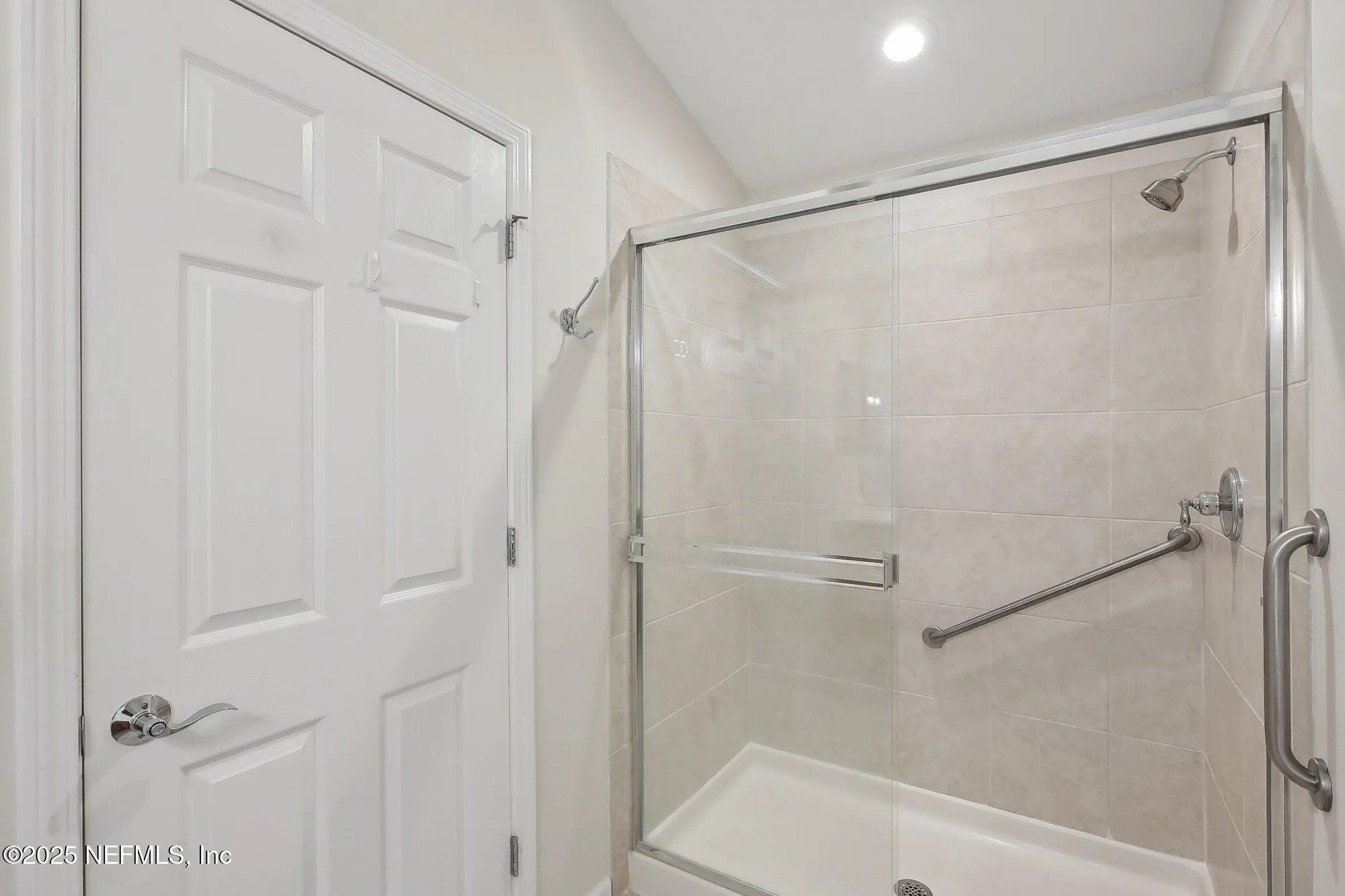 Property Slideshow image 27 of 60 | 11305 water spring cir, Jacksonville, FL, 32256