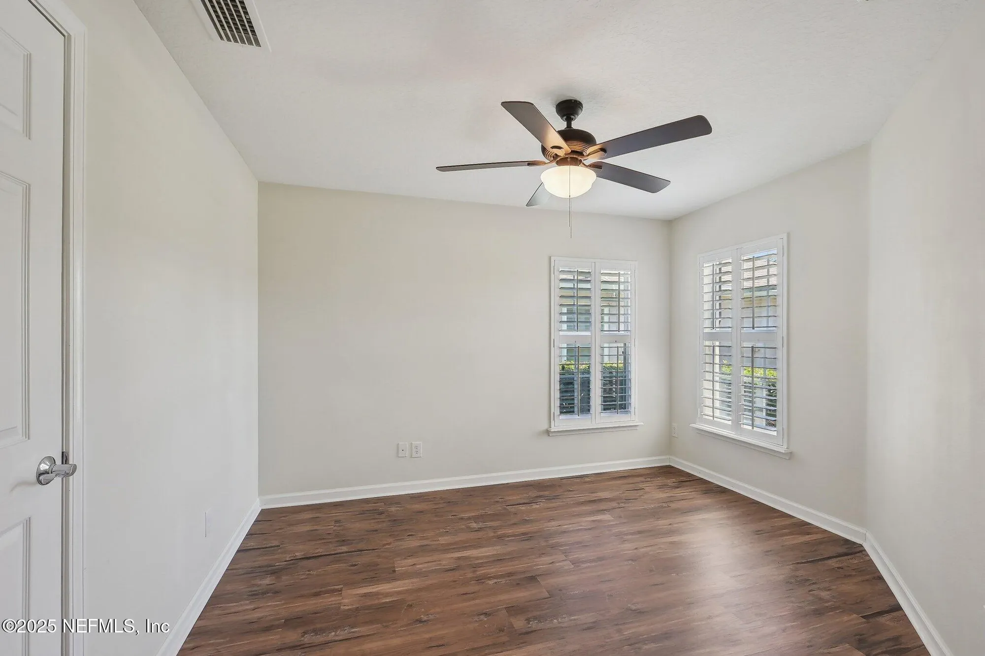 Property Slideshow image 22 of 60 | 11305 water spring cir, Jacksonville, FL, 32256