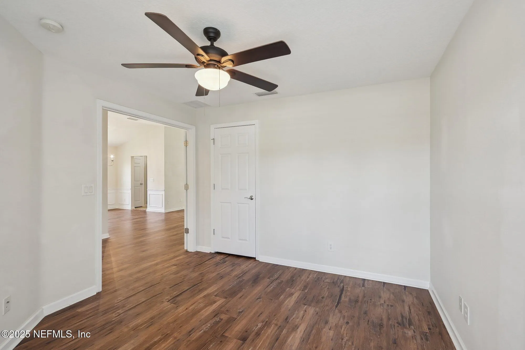 Property Slideshow image 24 of 60 | 11305 water spring cir, Jacksonville, FL, 32256