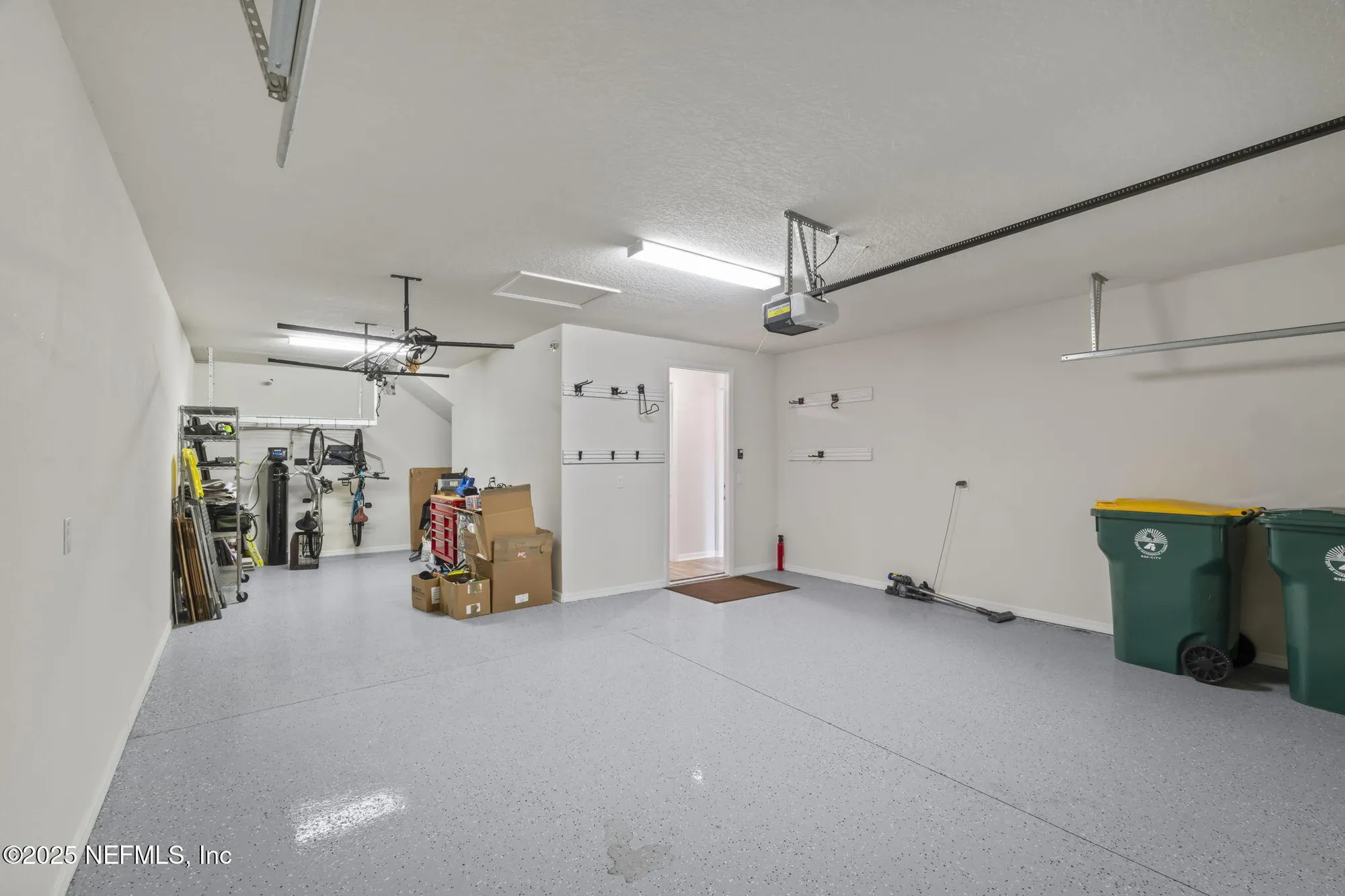 Property Slideshow image 33 of 48 | 11119 town view dr, Jacksonville, FL, 32256