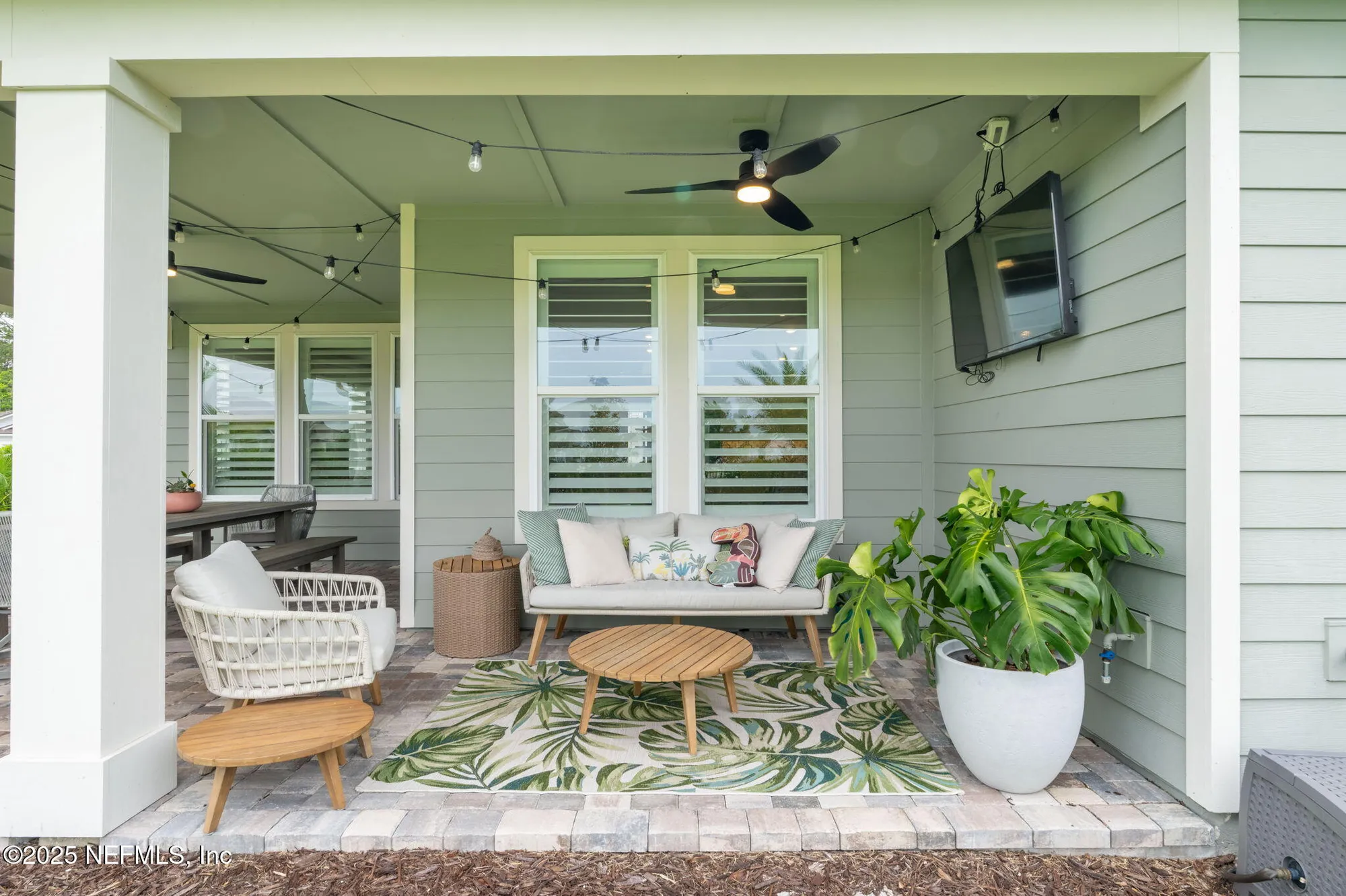 Property Slideshow image 28 of 48 | 11119 town view dr, Jacksonville, FL, 32256