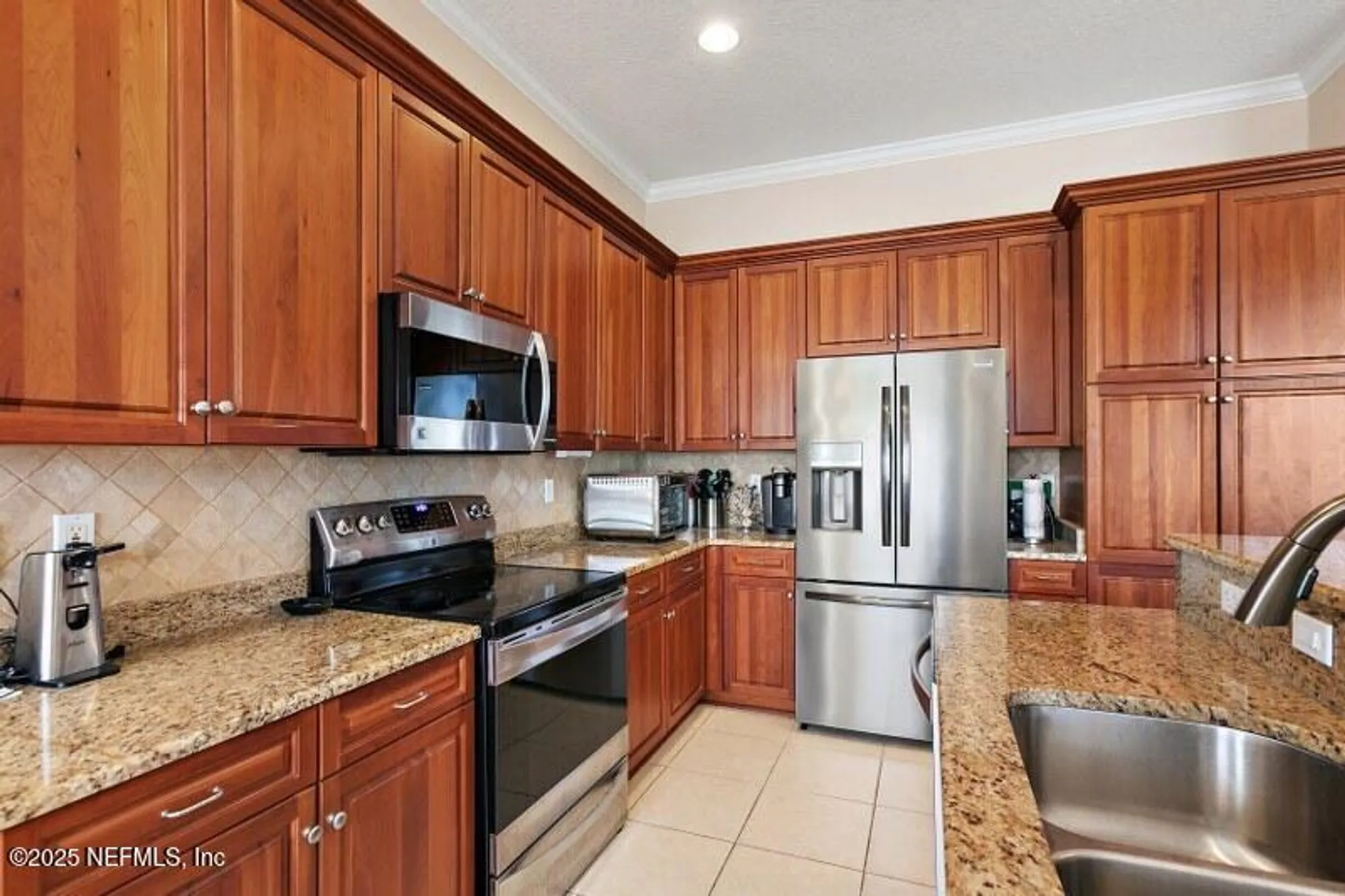 Property Slideshow image 11 of 25 | 1330 castle pines cir, Saint Augustine, FL, 32092