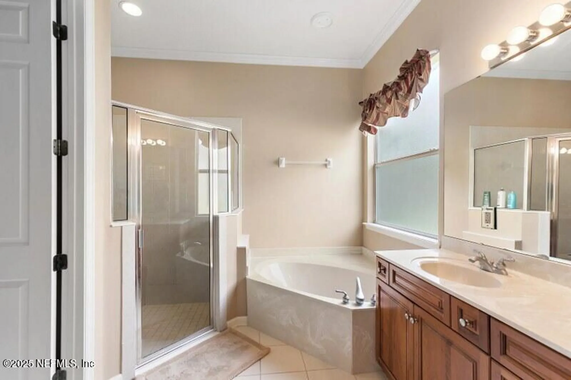 Property Slideshow image 16 of 25 | 1330 castle pines cir, Saint Augustine, FL, 32092