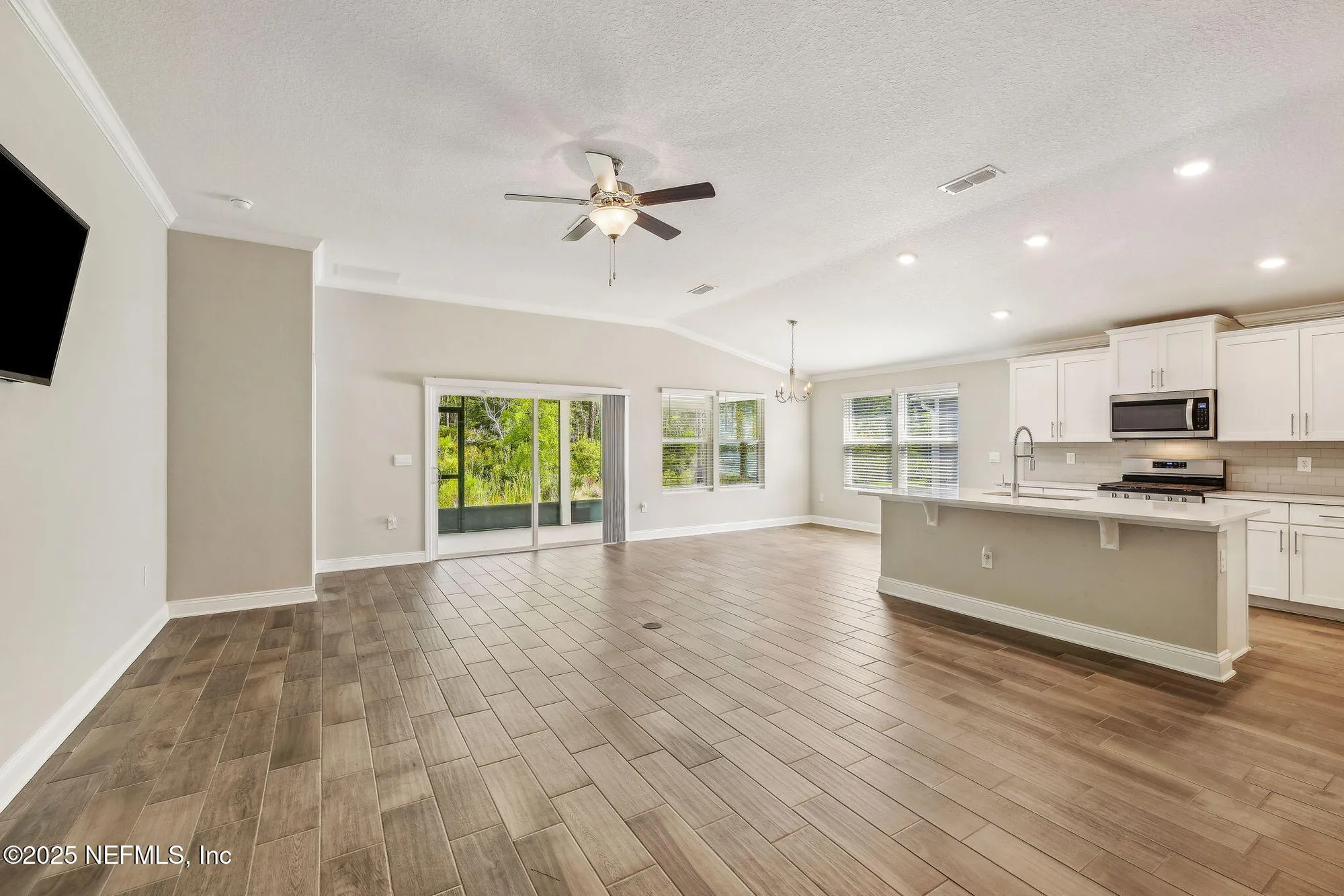 Property Slideshow image 11 of 49 | 1382 parkland trl, St Augustine, FL, 32095