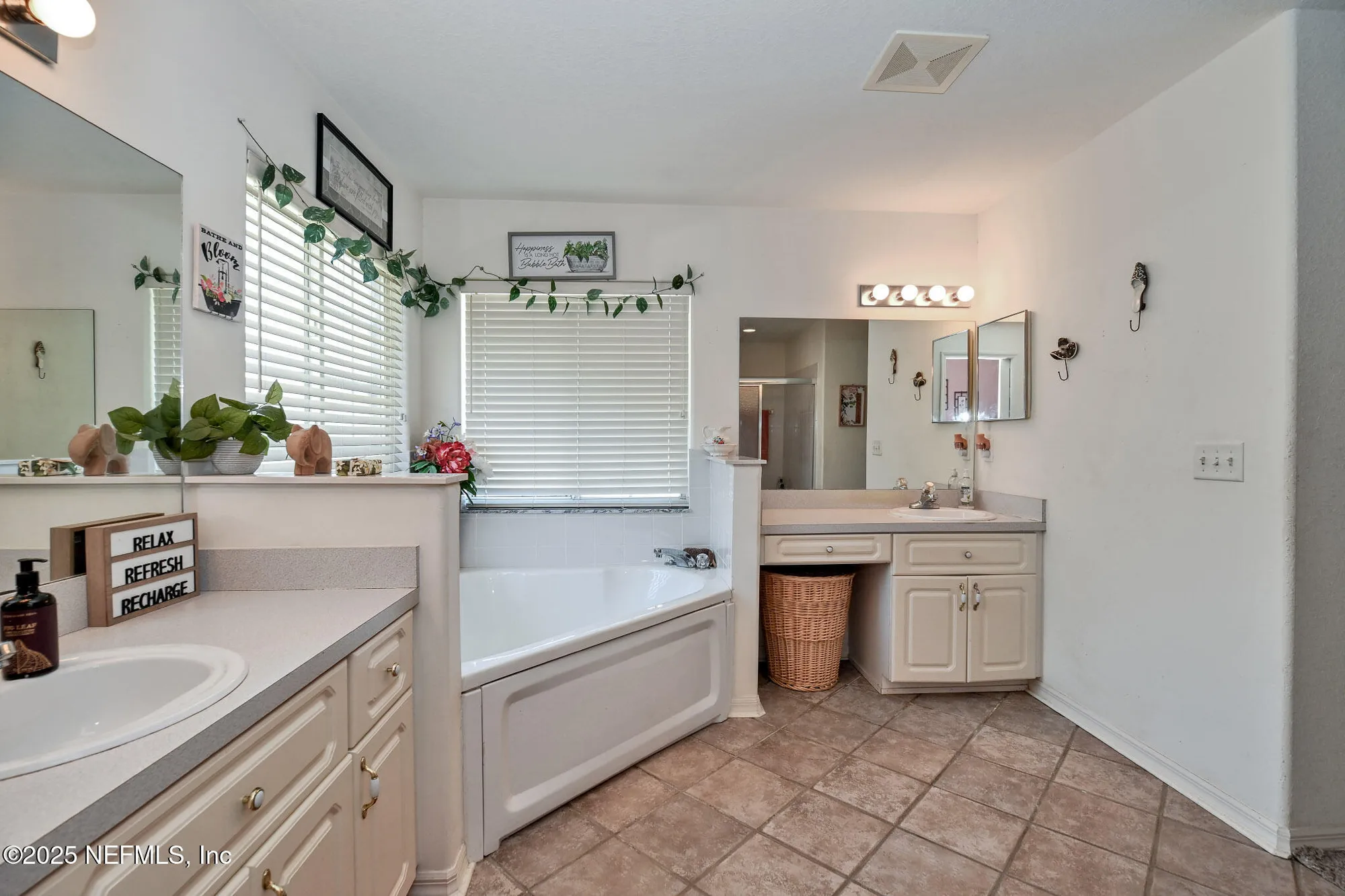 Property Slideshow image 42 of 52 | 10121 sw 61st terrace rd, Ocala, FL, 34476