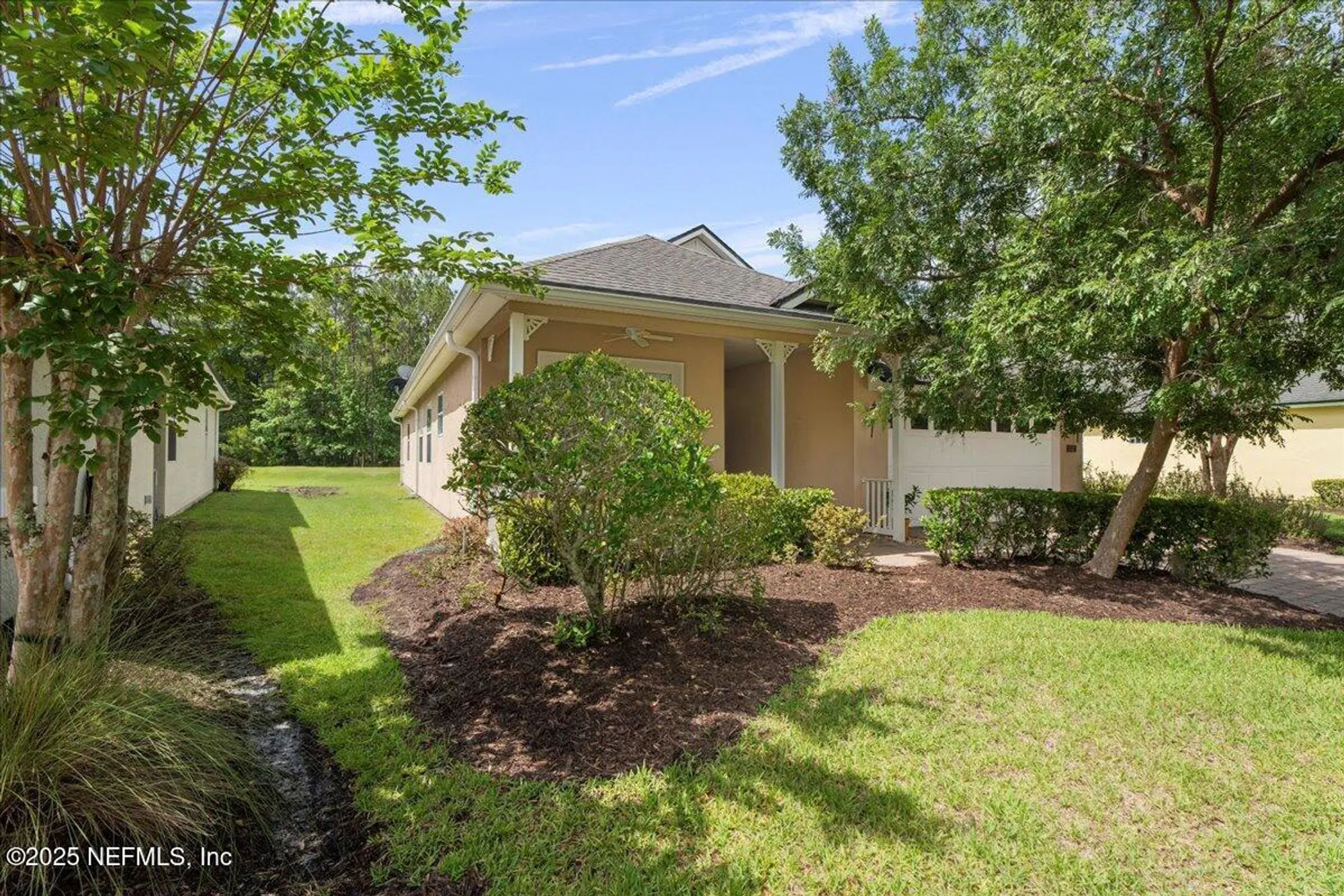 Property Slideshow image 4 of 53 | 1327 castle pines cir, Saint Augustine, FL, 32092