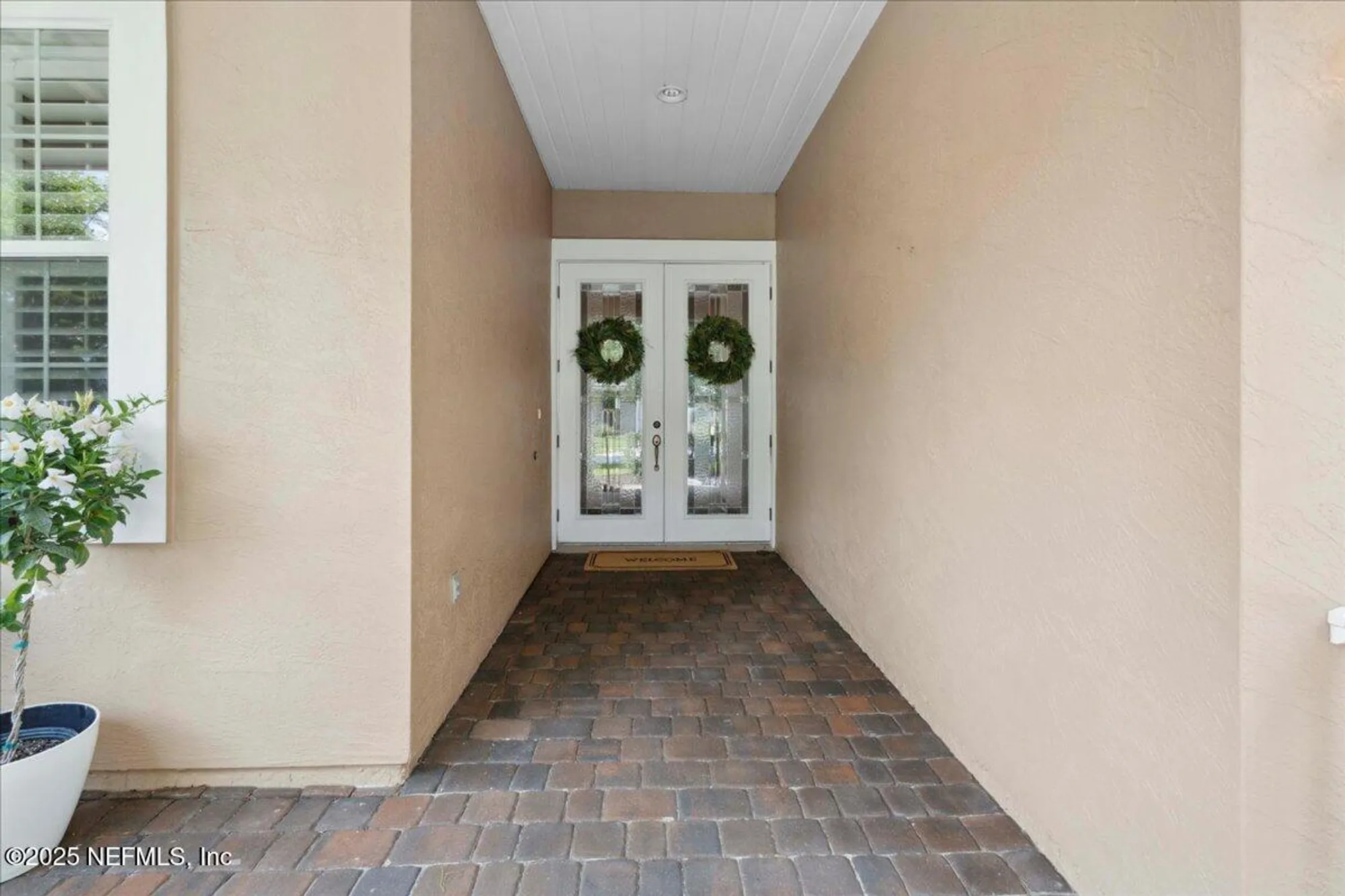 Property Slideshow image 7 of 53 | 1327 castle pines cir, Saint Augustine, FL, 32092