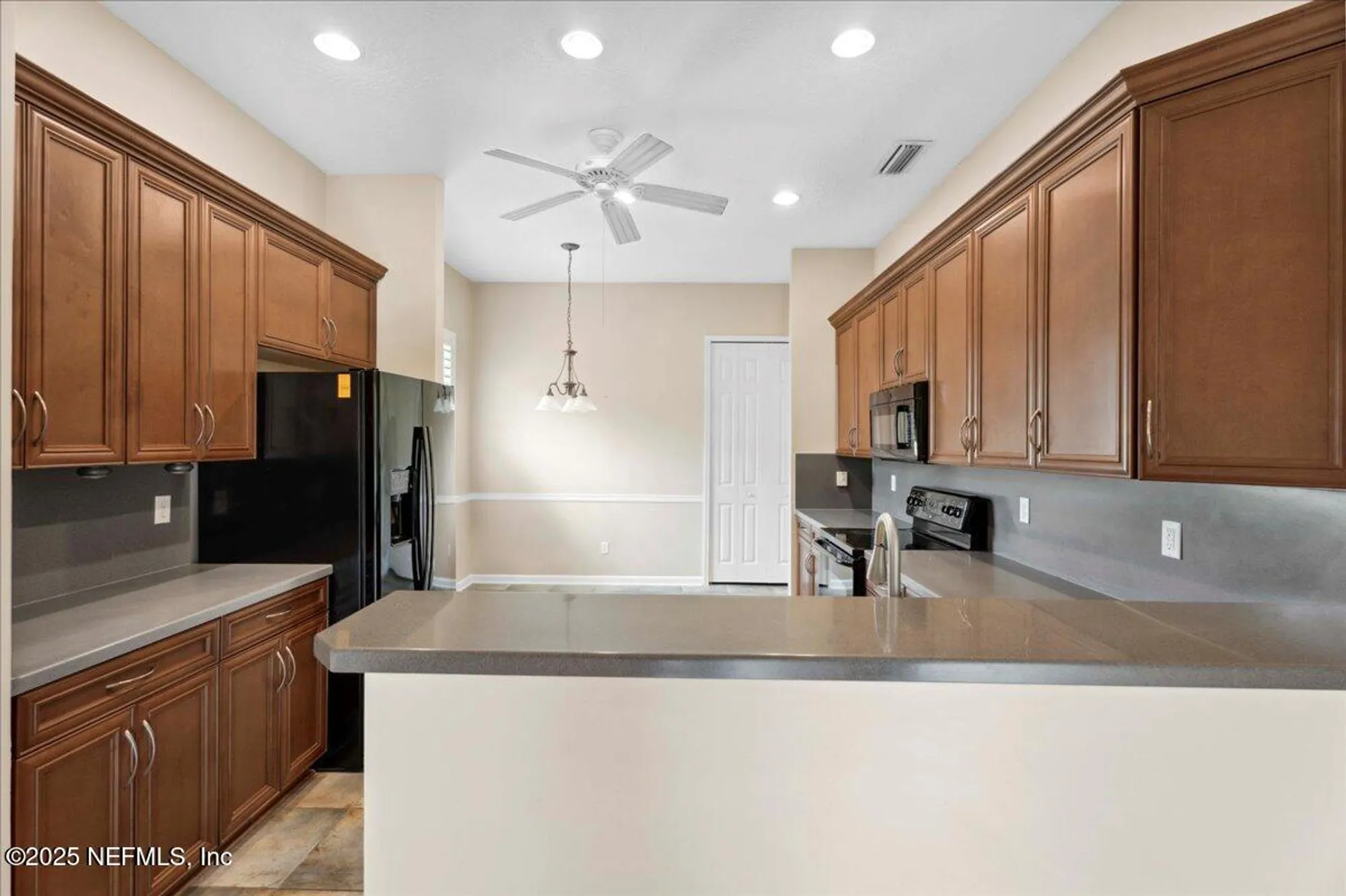 Property Slideshow image 15 of 53 | 1327 castle pines cir, Saint Augustine, FL, 32092