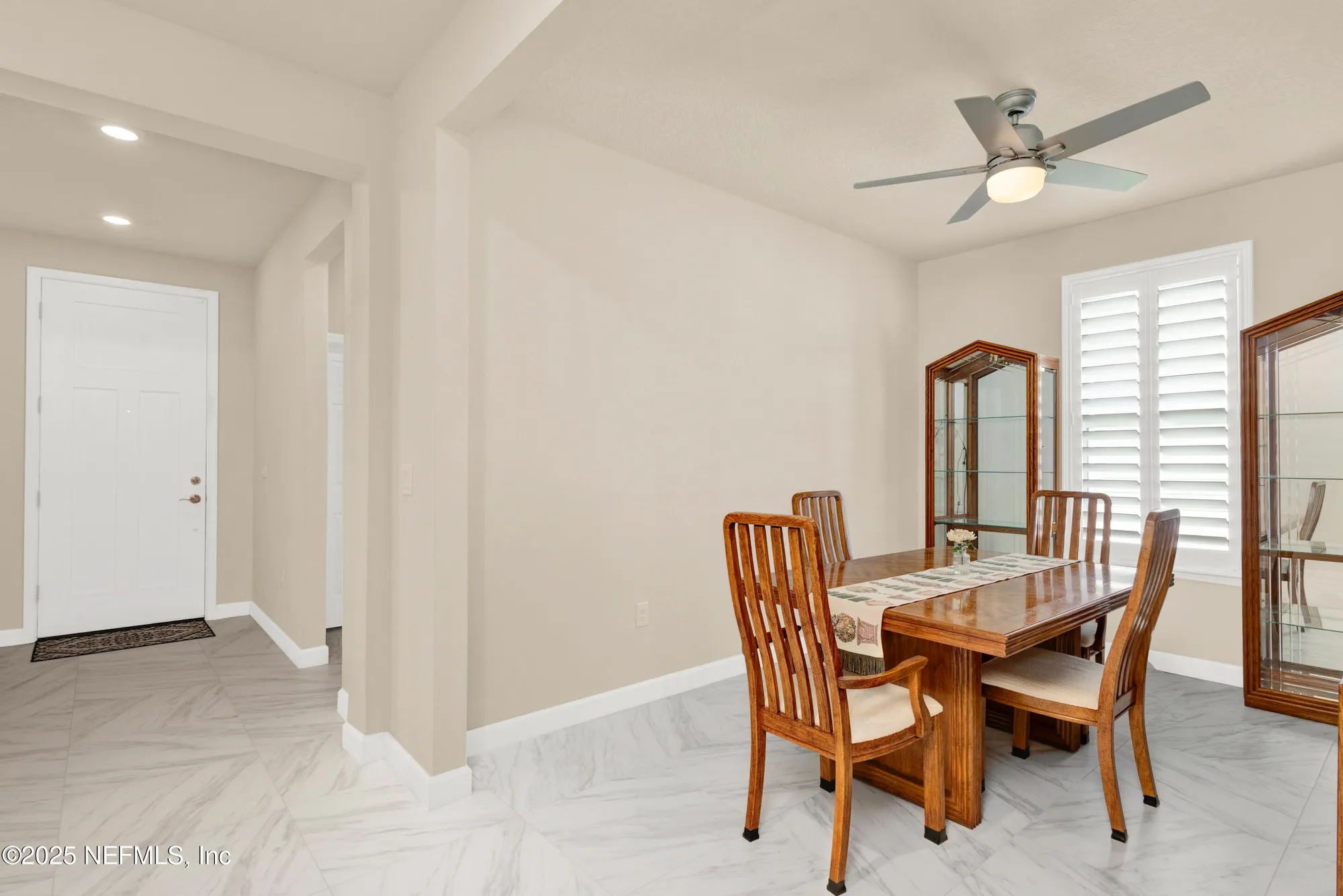 Property Slideshow image 17 of 42 | 10856 town view dr, Jacksonville, FL, 32256