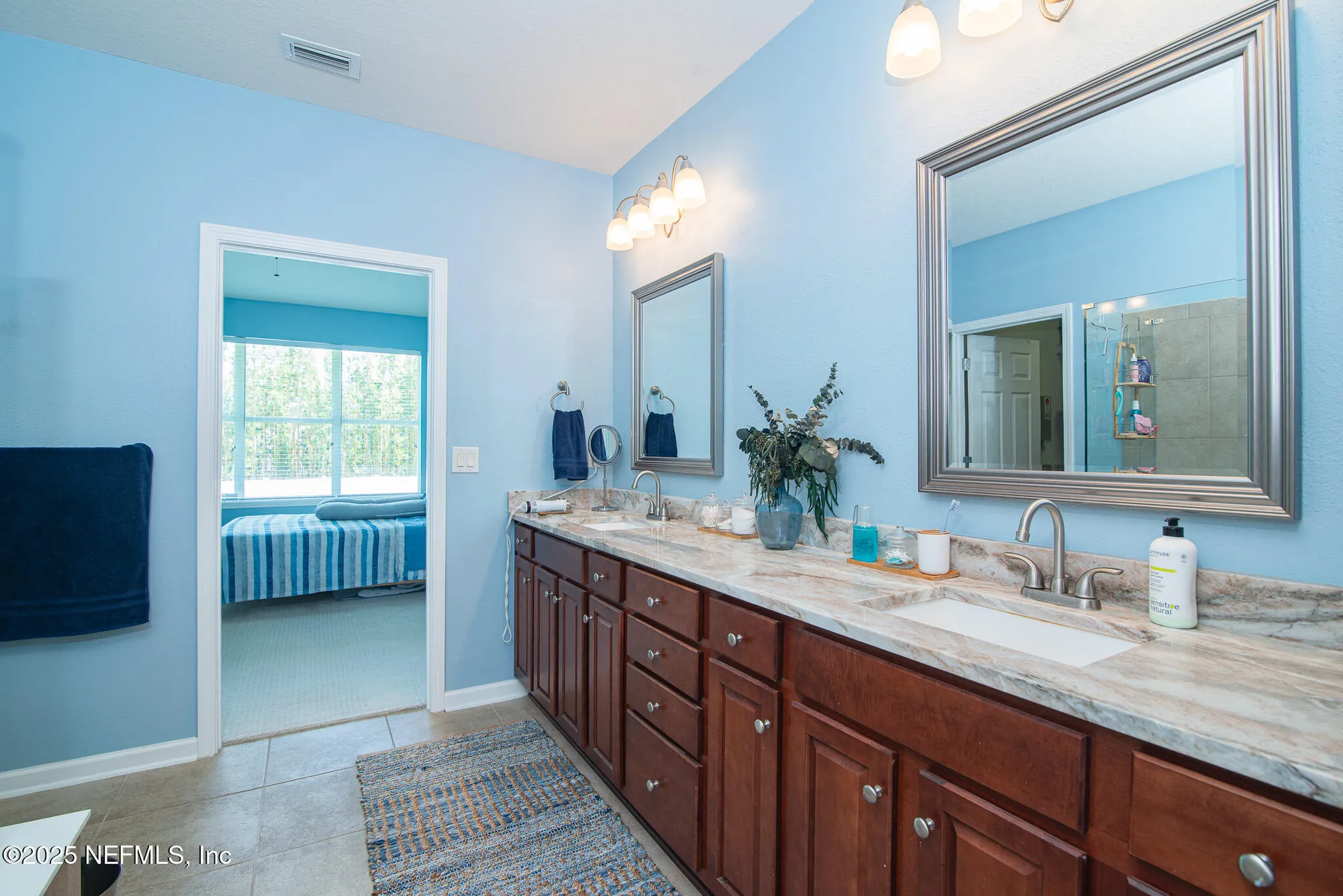 Property Slideshow image 23 of 38 | 11890 surfbird cir 42e, Jacksonville, FL, 32256