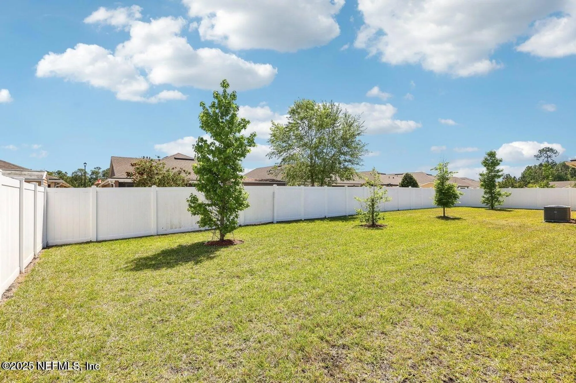 Property Slideshow image 22 of 28 | 4032 sandbank ct, Middleburg, FL, 32068