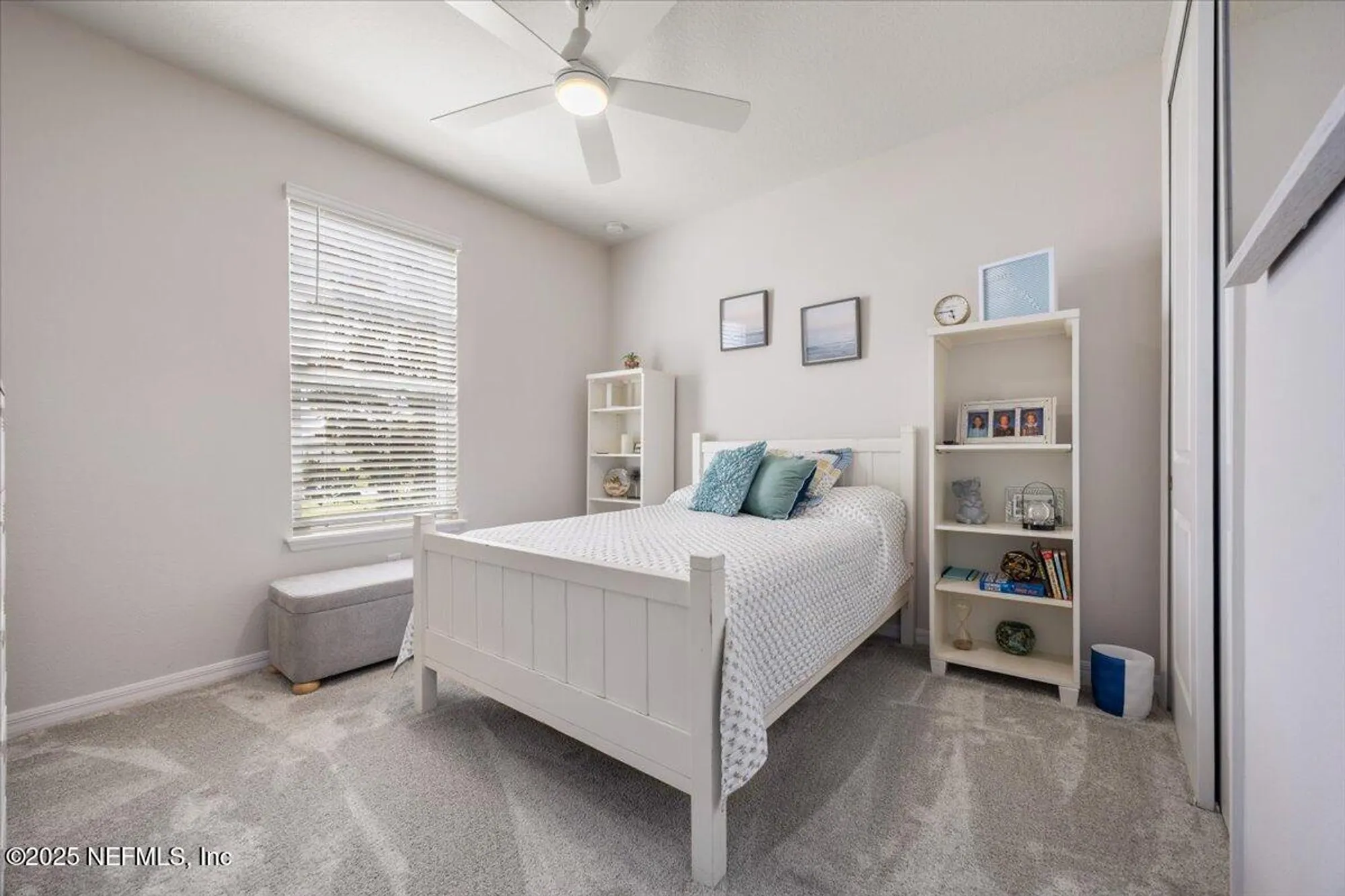 Property Slideshow image 4 of 34 | 10976 town view dr, Jacksonville, FL, 32256