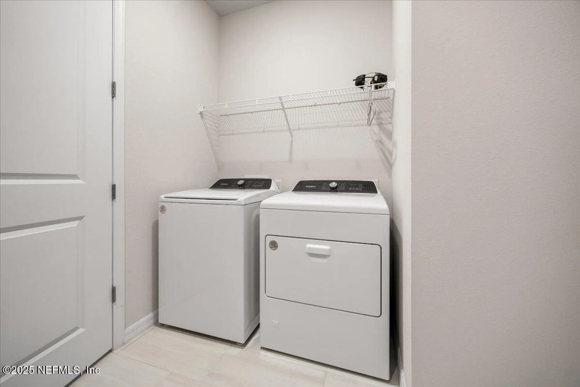 Property Slideshow image 6 of 34 | 10976 town view dr, Jacksonville, FL, 32256