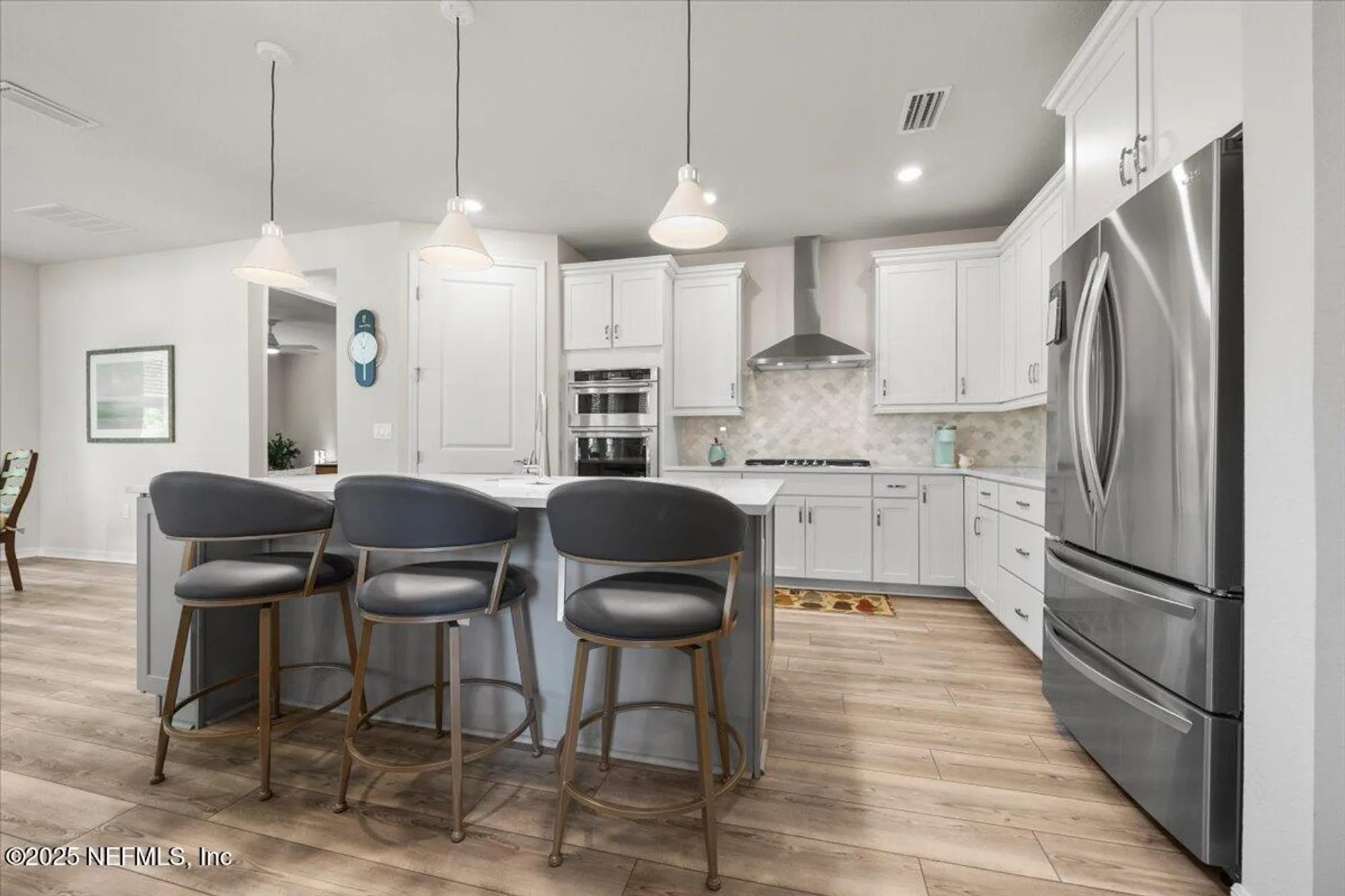 Property Slideshow image 11 of 34 | 10976 town view dr, Jacksonville, FL, 32256