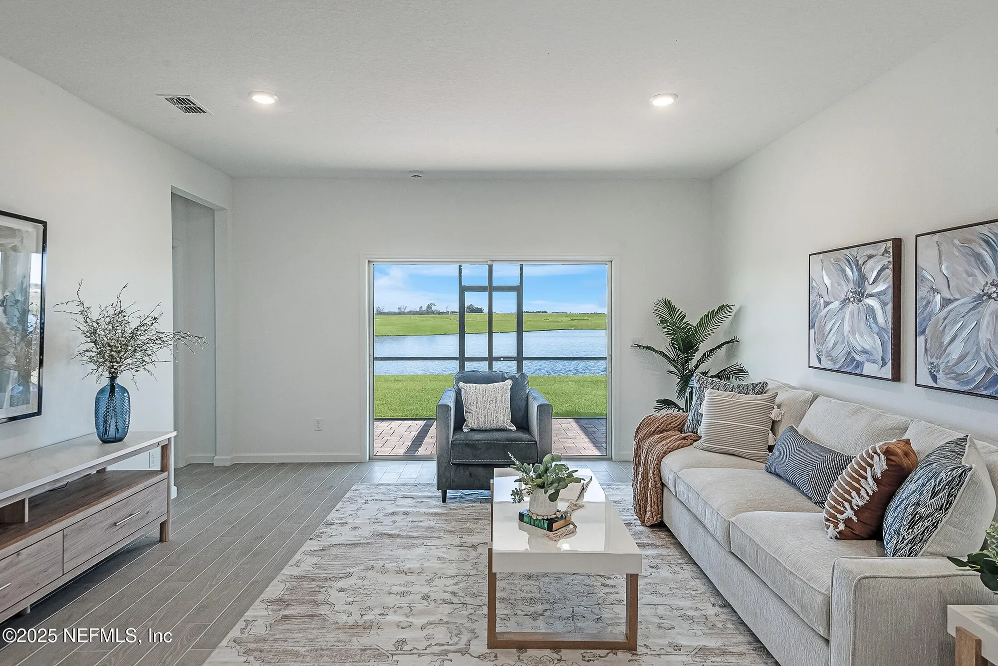 Property Slideshow image 9 of 17 | 2986 clementine ln, Green Cove Springs, FL, 32043