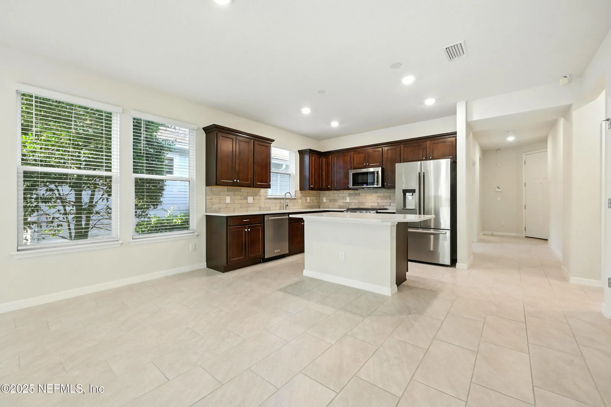 Property Slideshow image 18 of 36 | 101 glenhurst ave, Ponte Vedra, FL, 32081