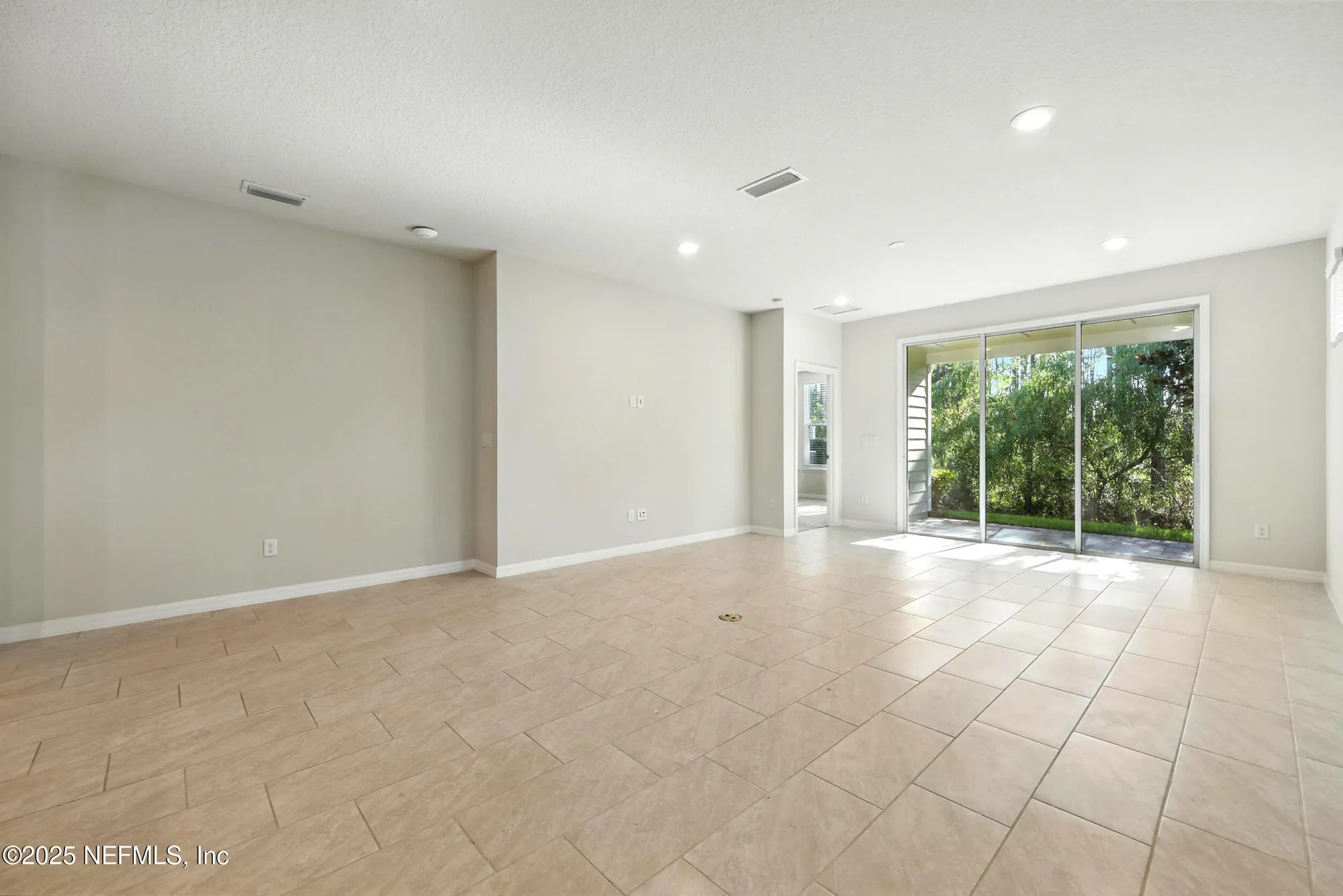 Property Slideshow image 19 of 36 | 101 glenhurst ave, Ponte Vedra, FL, 32081