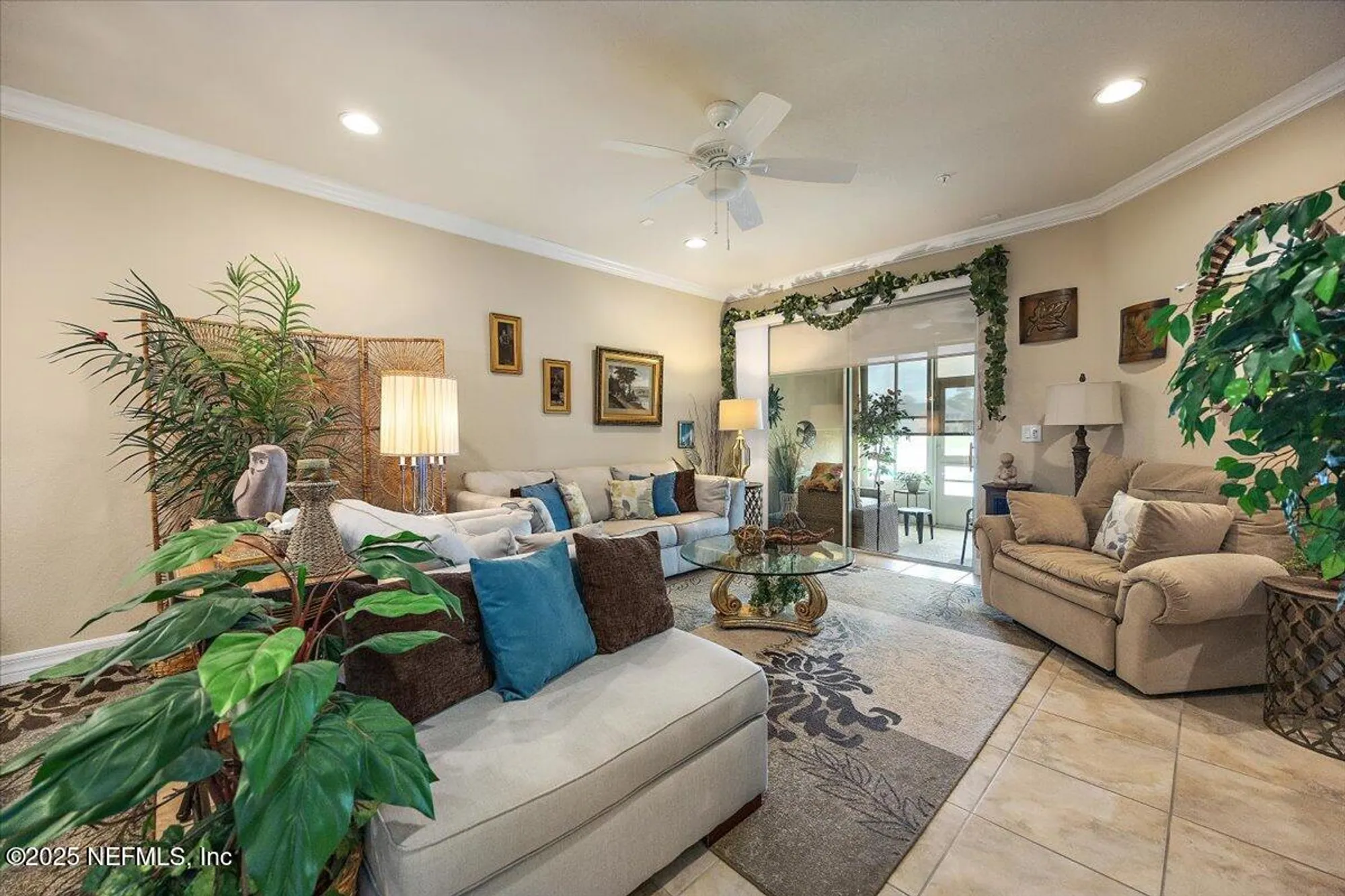 Property Slideshow image 10 of 26 | 11725 surfbird cir 4c, Jacksonville, FL, 32256