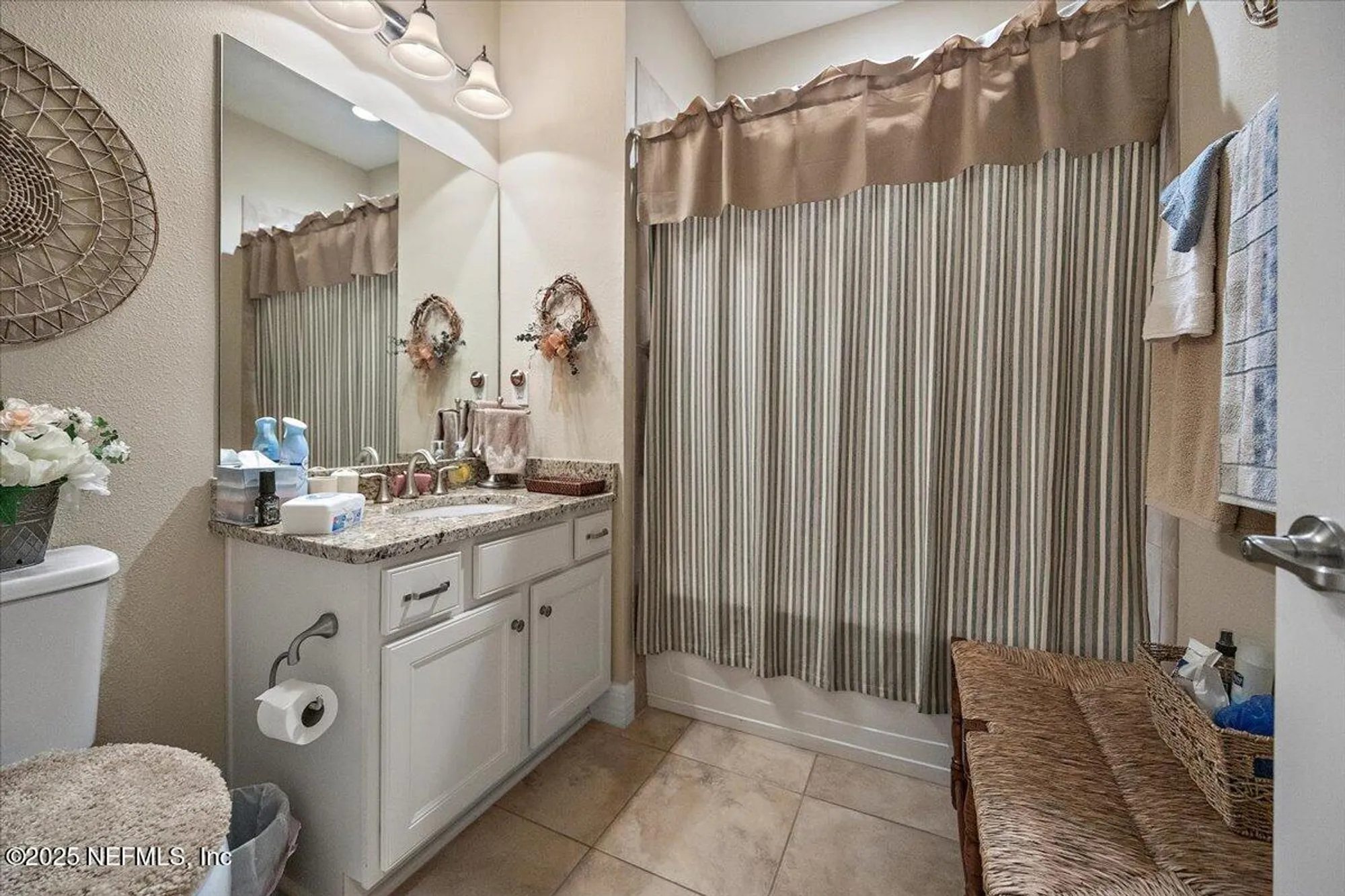 Property Slideshow image 14 of 26 | 11725 surfbird cir 4c, Jacksonville, FL, 32256
