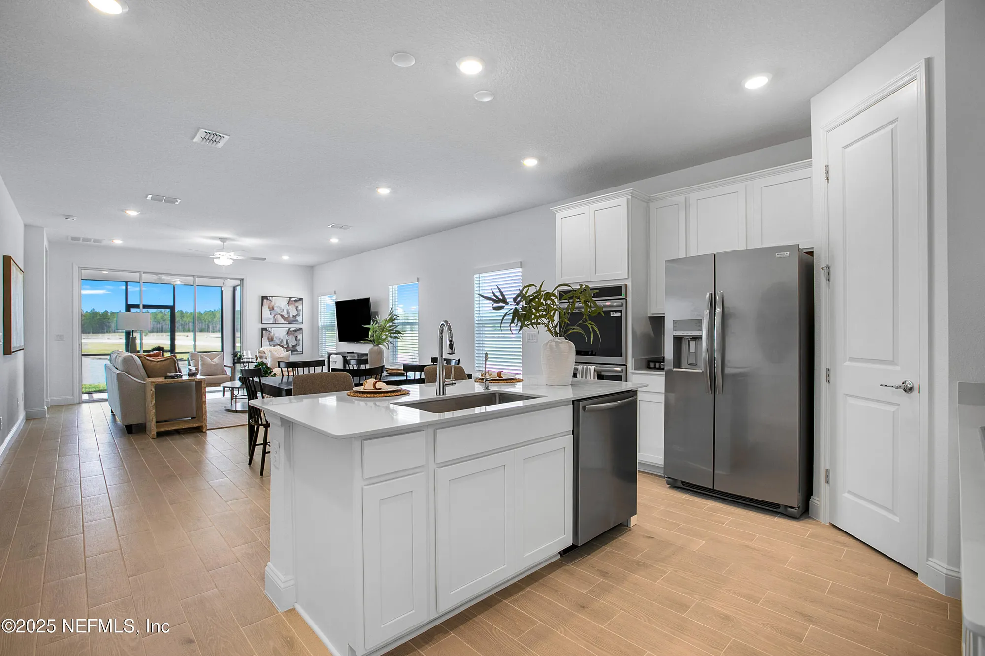 Property Slideshow image 25 of 47 | 582 murphys dr, St Johns, FL, 32259