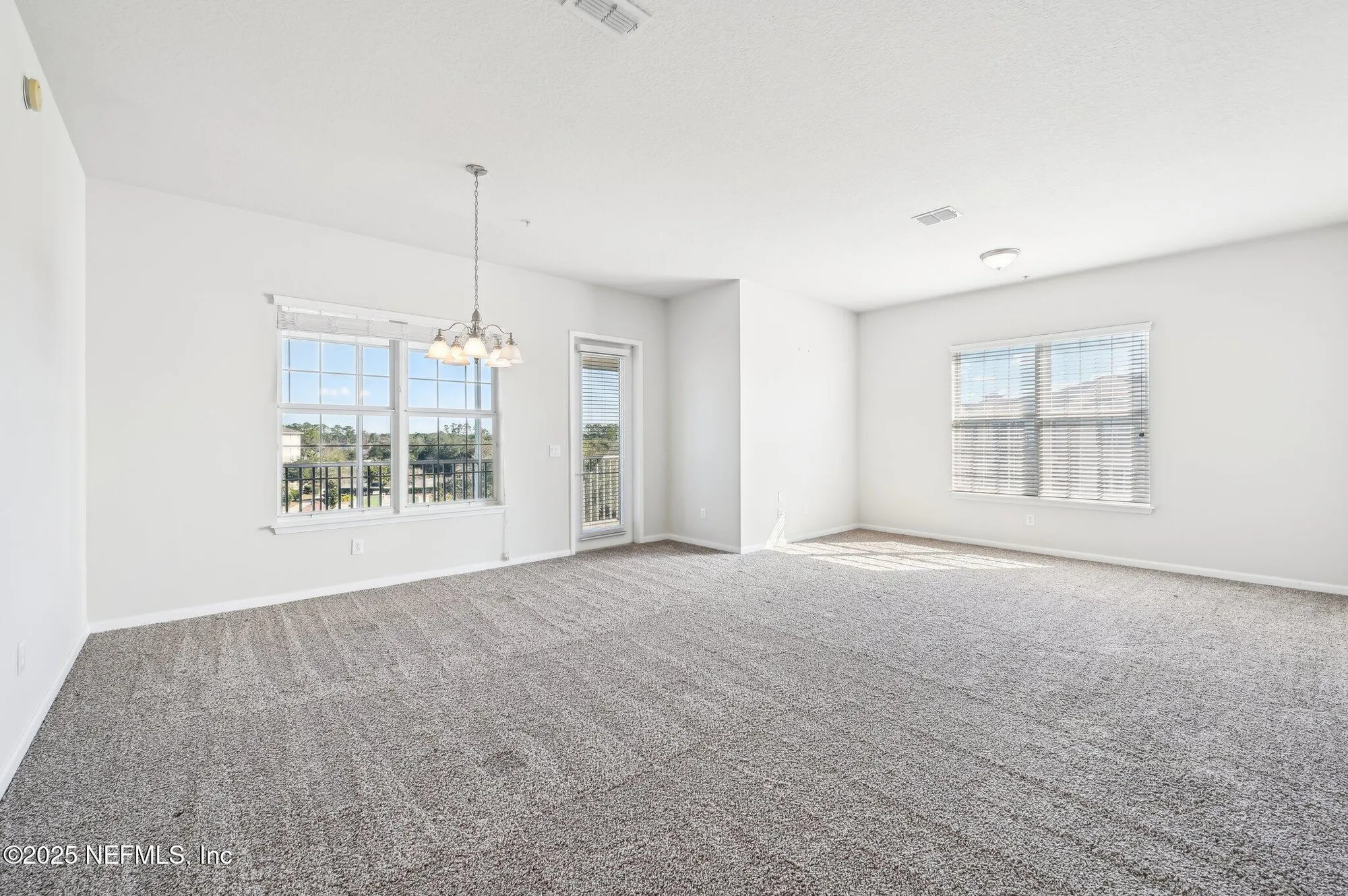 Property Slideshow image 11 of 50 | 9831 del webb pkwy unit 4406, Jacksonville, FL, 32256