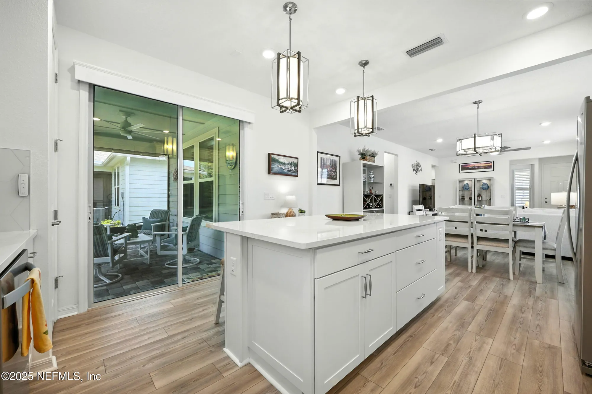 Property Slideshow image 16 of 68 | 11139 city front dr, Jacksonville, FL, 32256