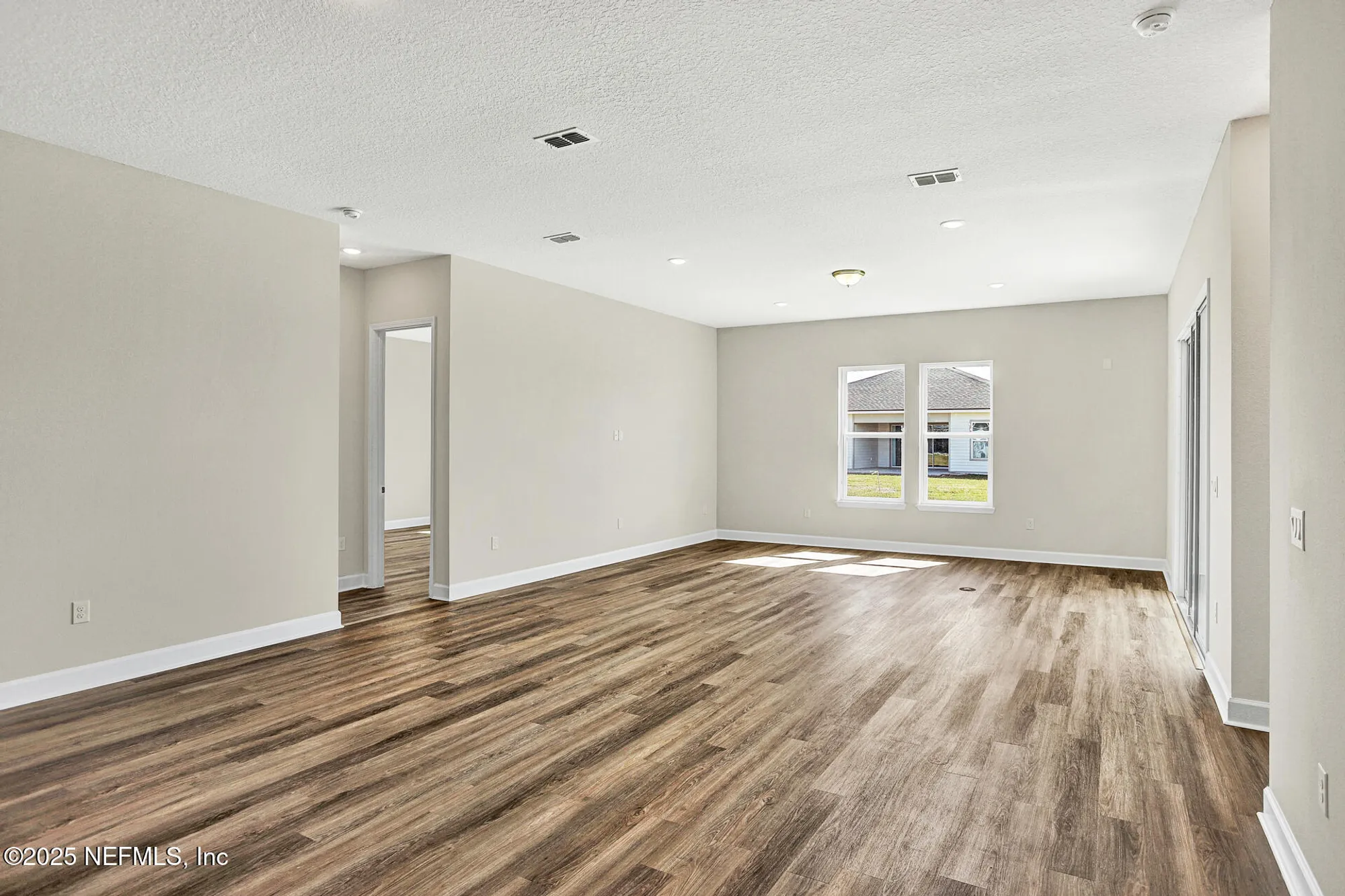 Property Slideshow image 10 of 19 | 526 knotted birch ave, St Augustine, FL, 32092