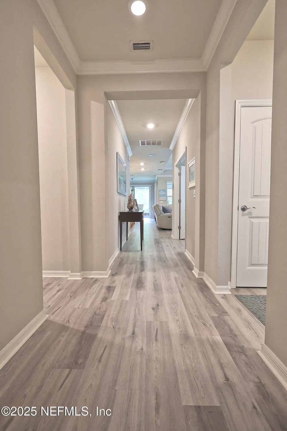 Property Slideshow image 6 of 59 | 10982 kentworth way, Jacksonville, FL, 32256