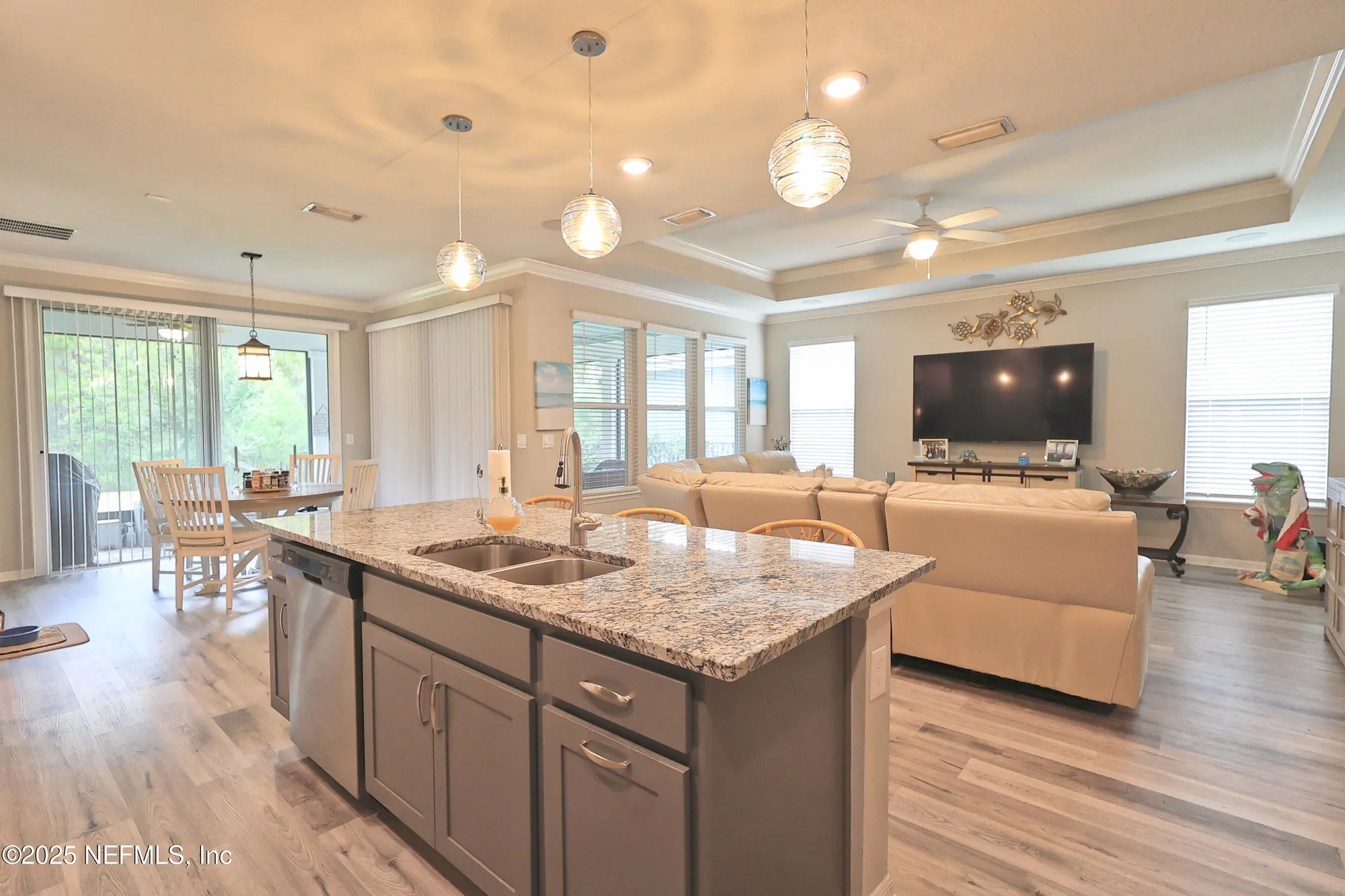 Property Slideshow image 12 of 59 | 10982 kentworth way, Jacksonville, FL, 32256