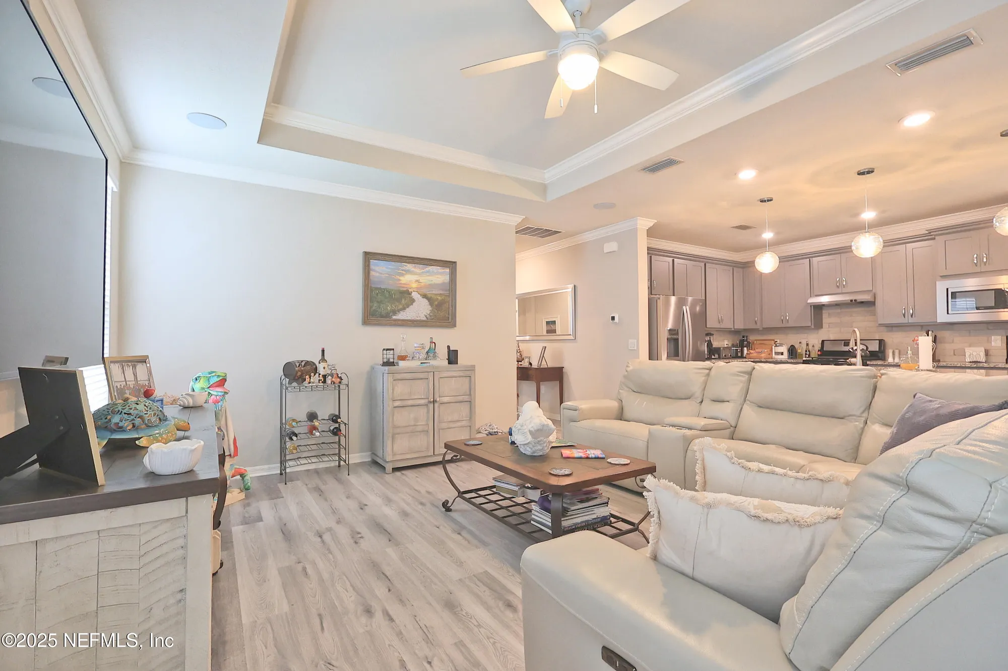 Property Slideshow image 15 of 59 | 10982 kentworth way, Jacksonville, FL, 32256