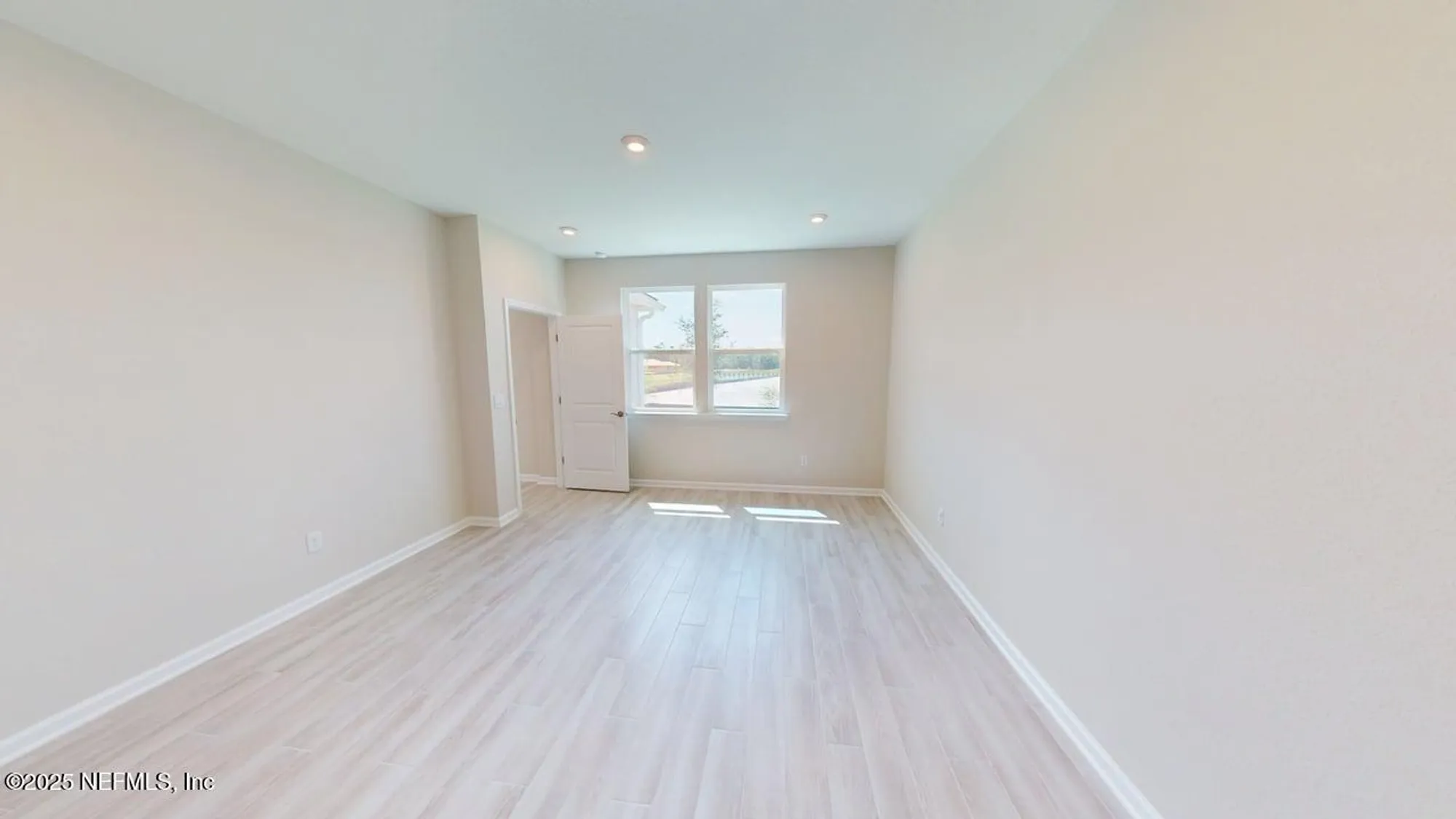 Property Slideshow image 11 of 68 | 655 juniper hills dr, St Johns, FL, 32259