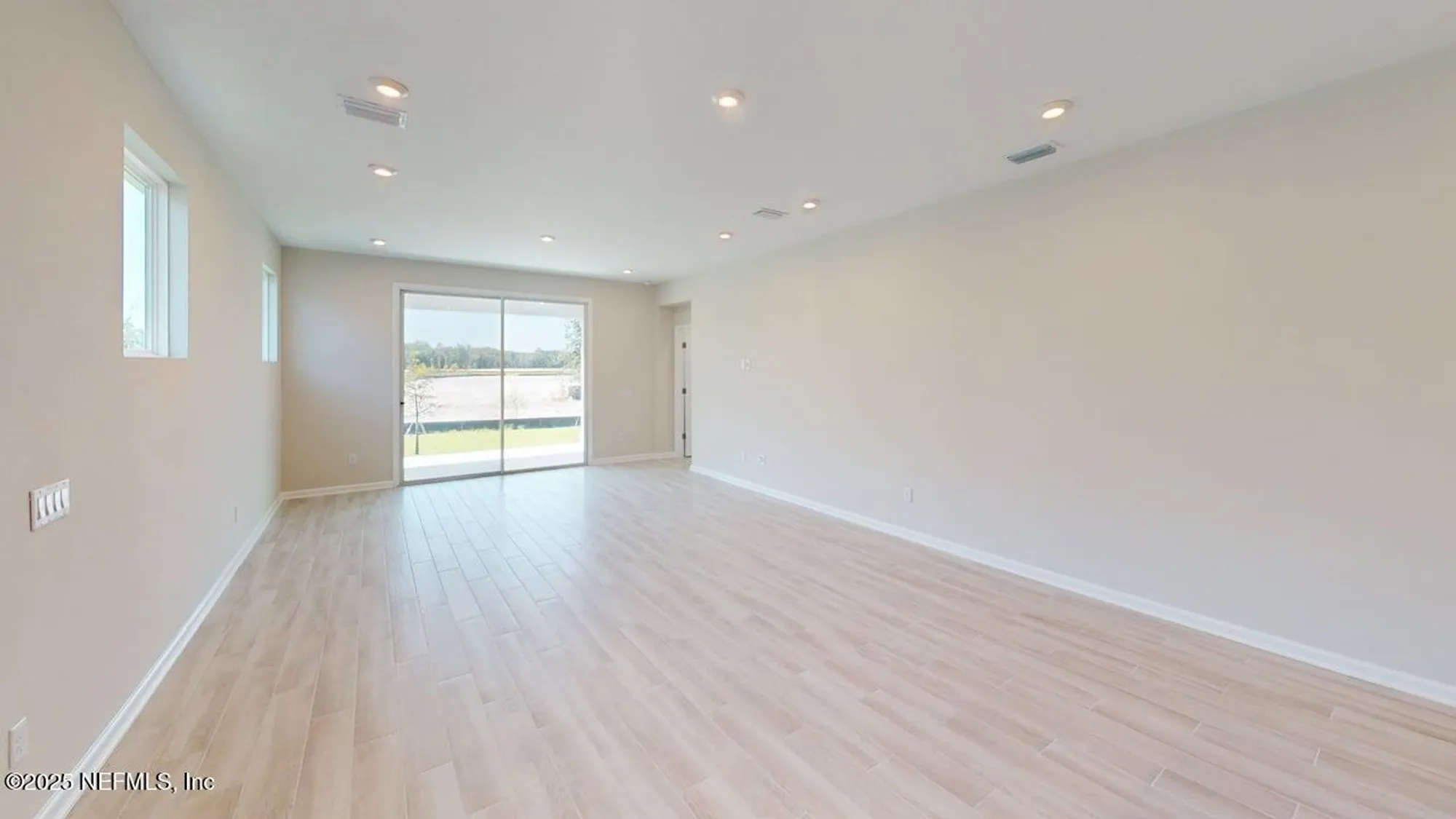 Property Slideshow image 9 of 68 | 655 juniper hills dr, St Johns, FL, 32259