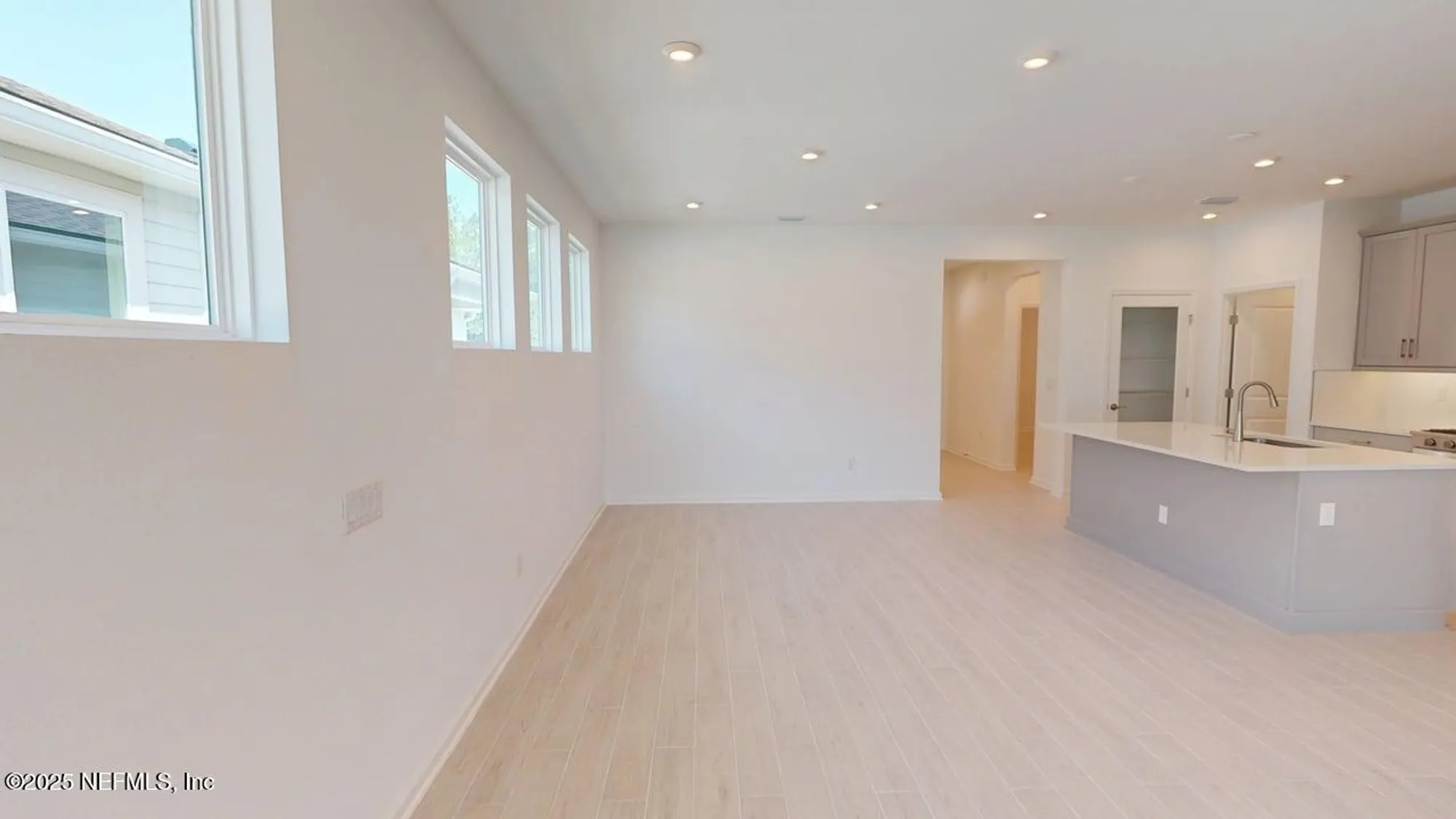 Property Slideshow image 10 of 70 | 649 juniper hills dr, St Johns, FL, 32259