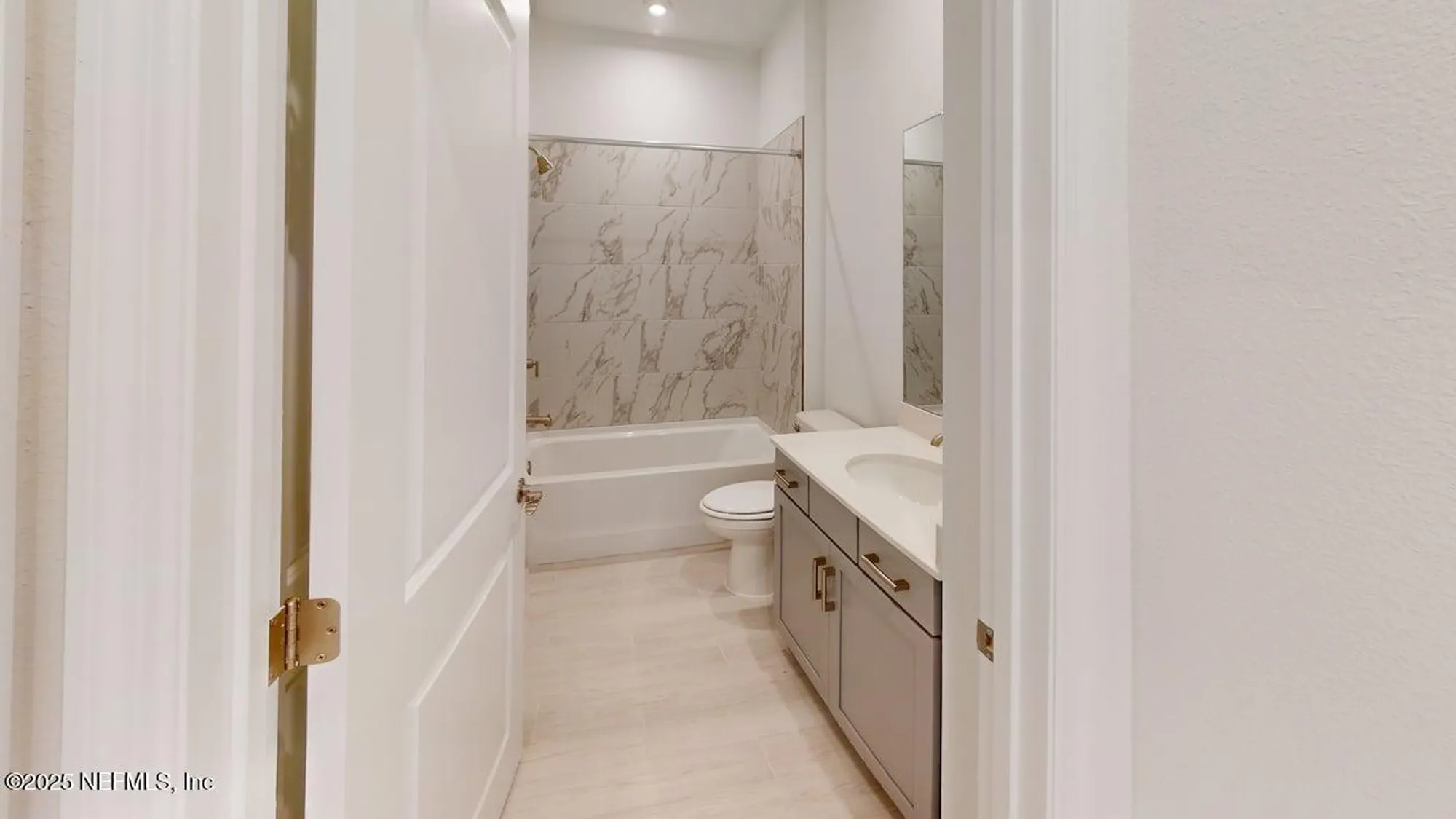 Property Slideshow image 18 of 70 | 649 juniper hills dr, St Johns, FL, 32259