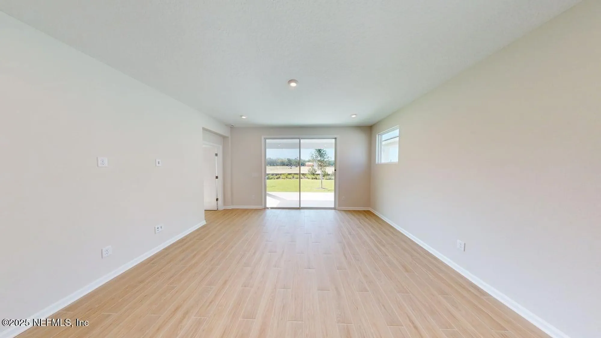 Property Slideshow image 10 of 69 | 609 juniper hills dr, St Johns, FL, 32259