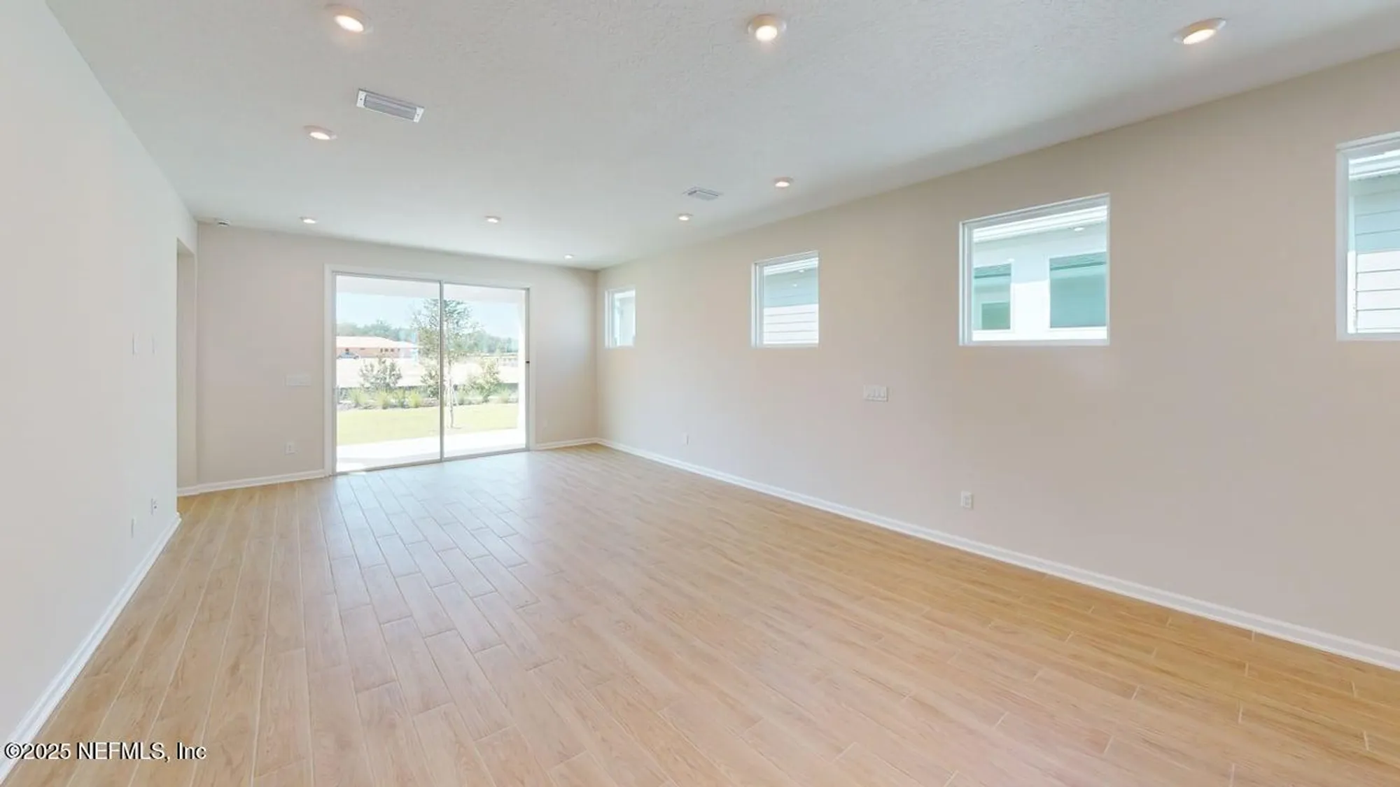 Property Slideshow image 8 of 69 | 609 juniper hills dr, St Johns, FL, 32259