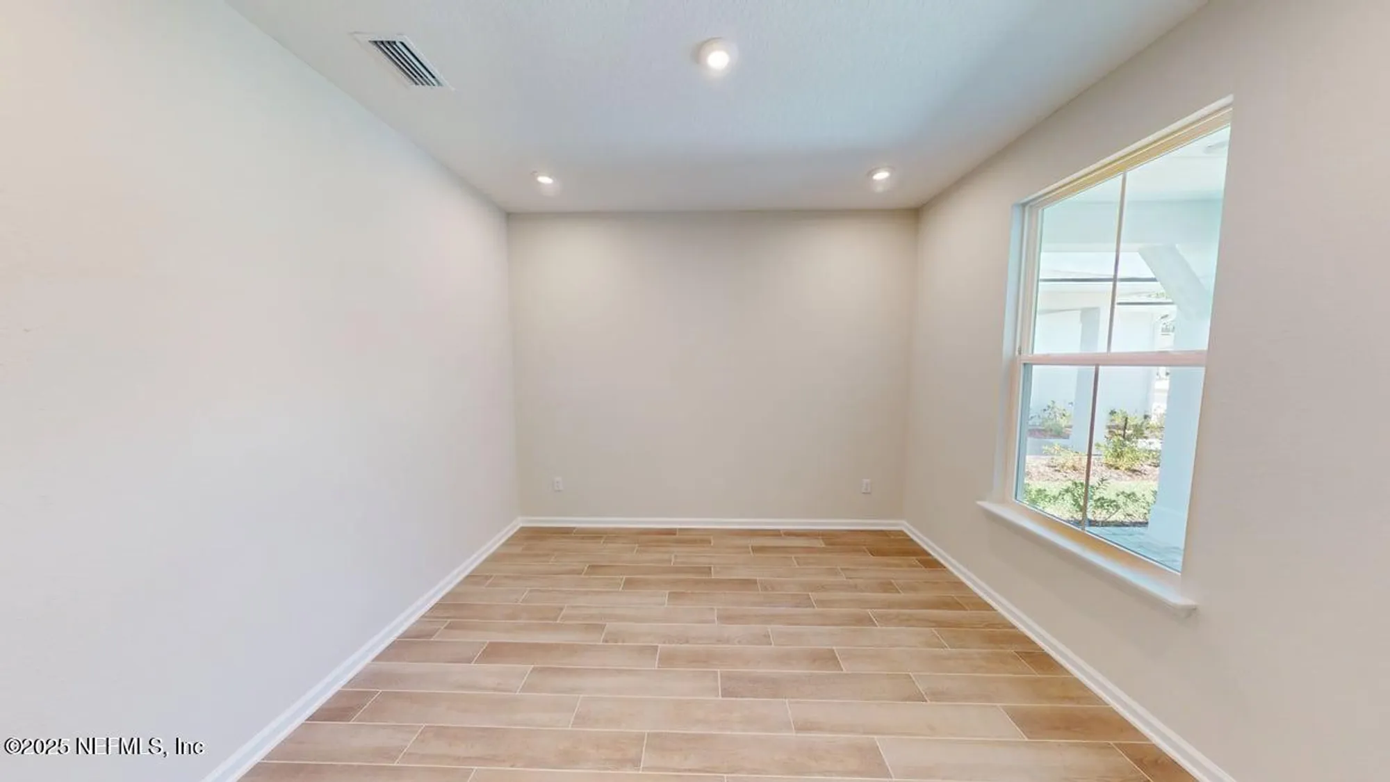 Property Slideshow image 13 of 70 | 525 juniper hills dr, St Johns, FL, 32259