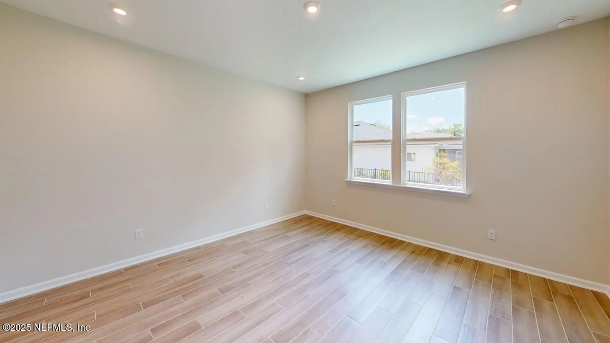 Property Slideshow image 14 of 70 | 525 juniper hills dr, St Johns, FL, 32259