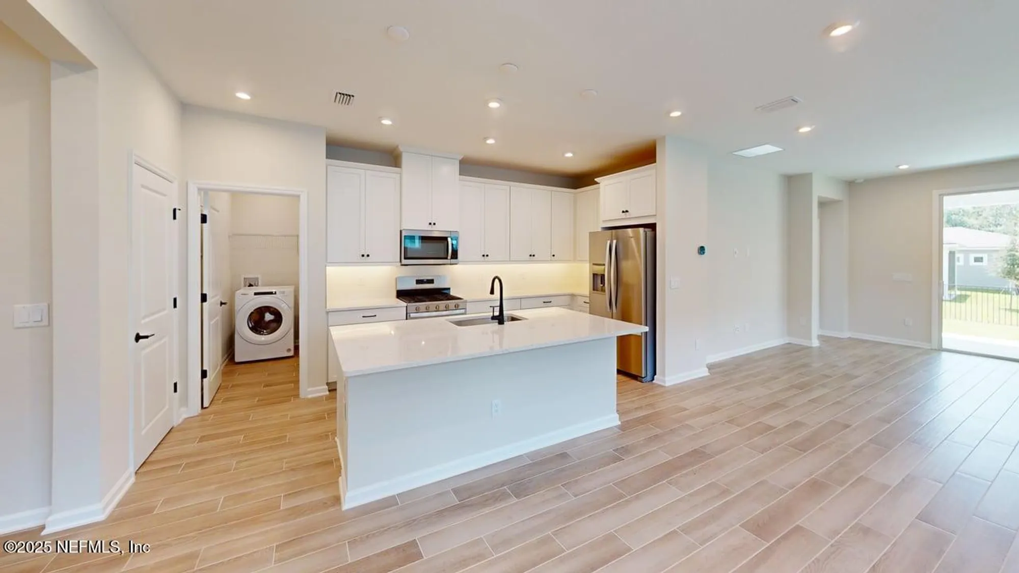 Property Slideshow image 6 of 70 | 525 juniper hills dr, St Johns, FL, 32259