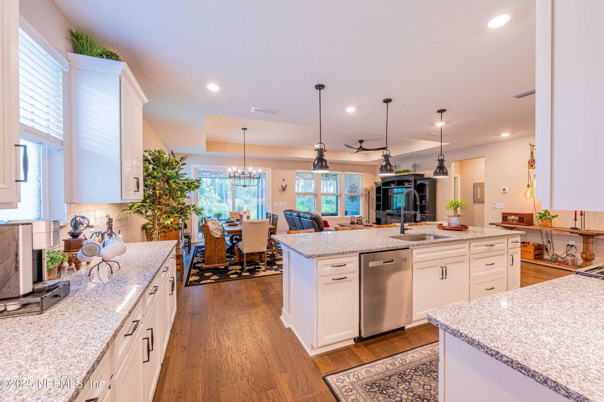 Property Slideshow image 24 of 75 | 213 curved bay trl, Ponte Vedra, FL, 32081