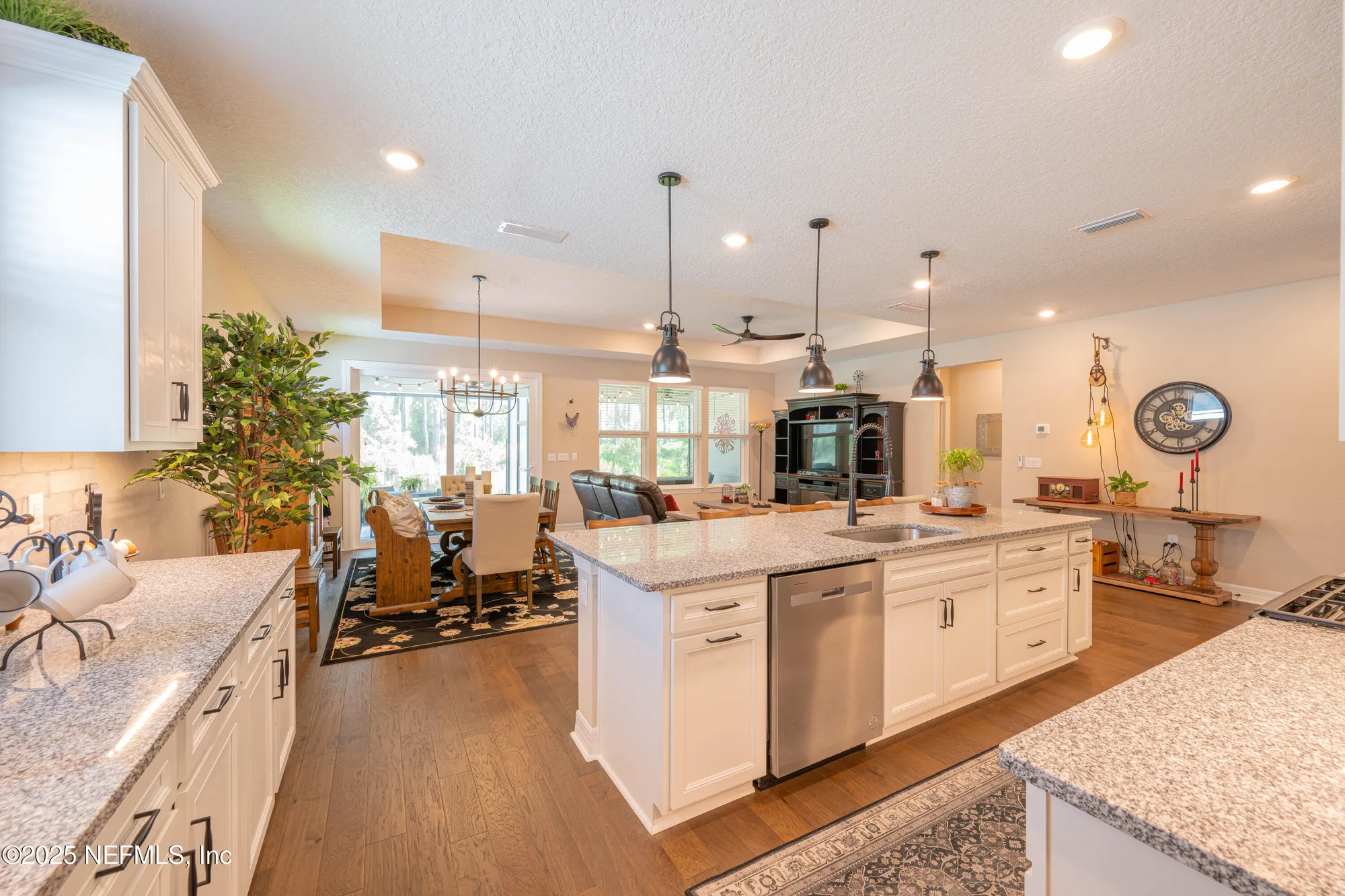Property Slideshow image 23 of 75 | 213 curved bay trl, Ponte Vedra, FL, 32081
